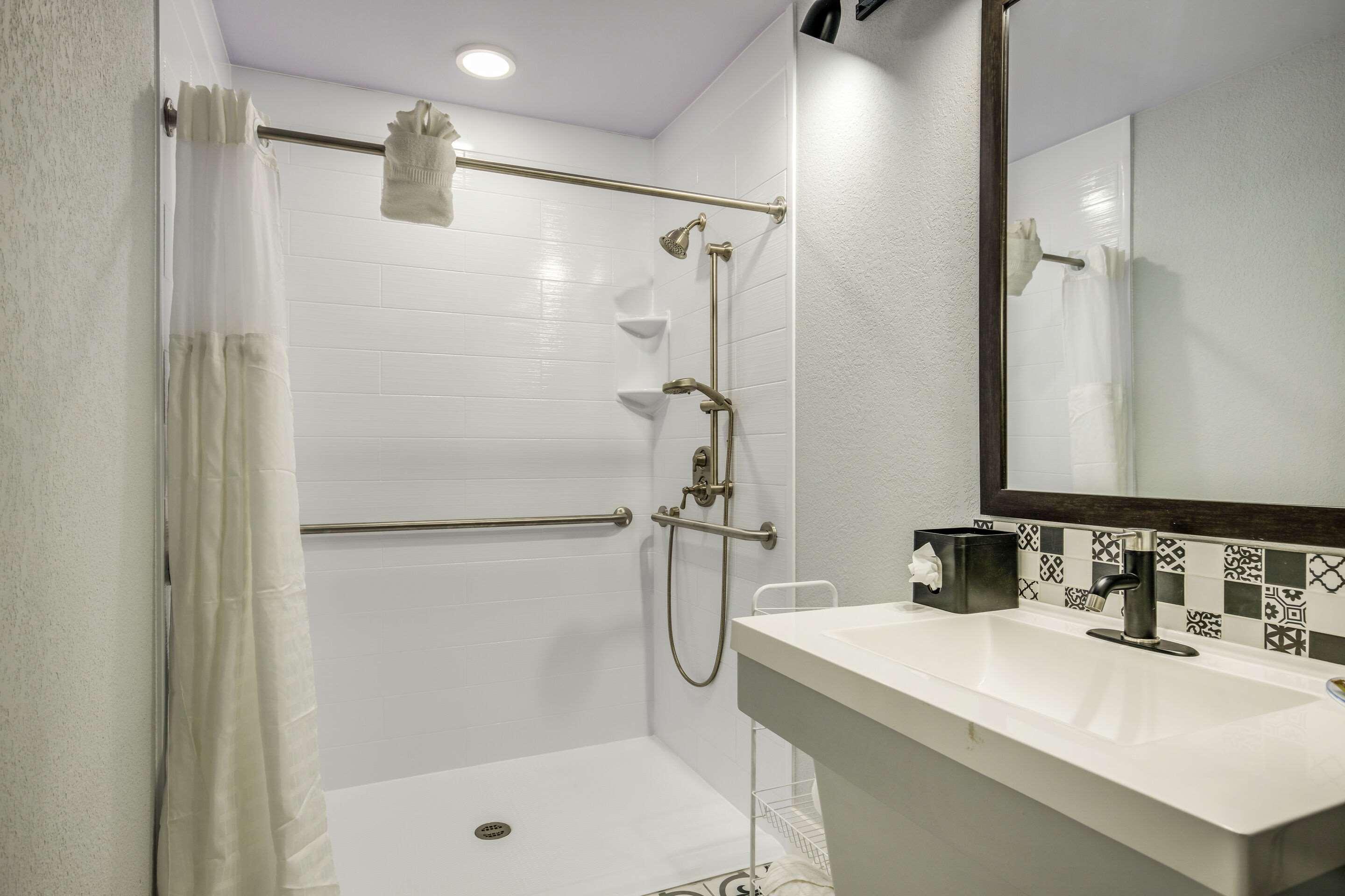 Double Accessible King Size Bed