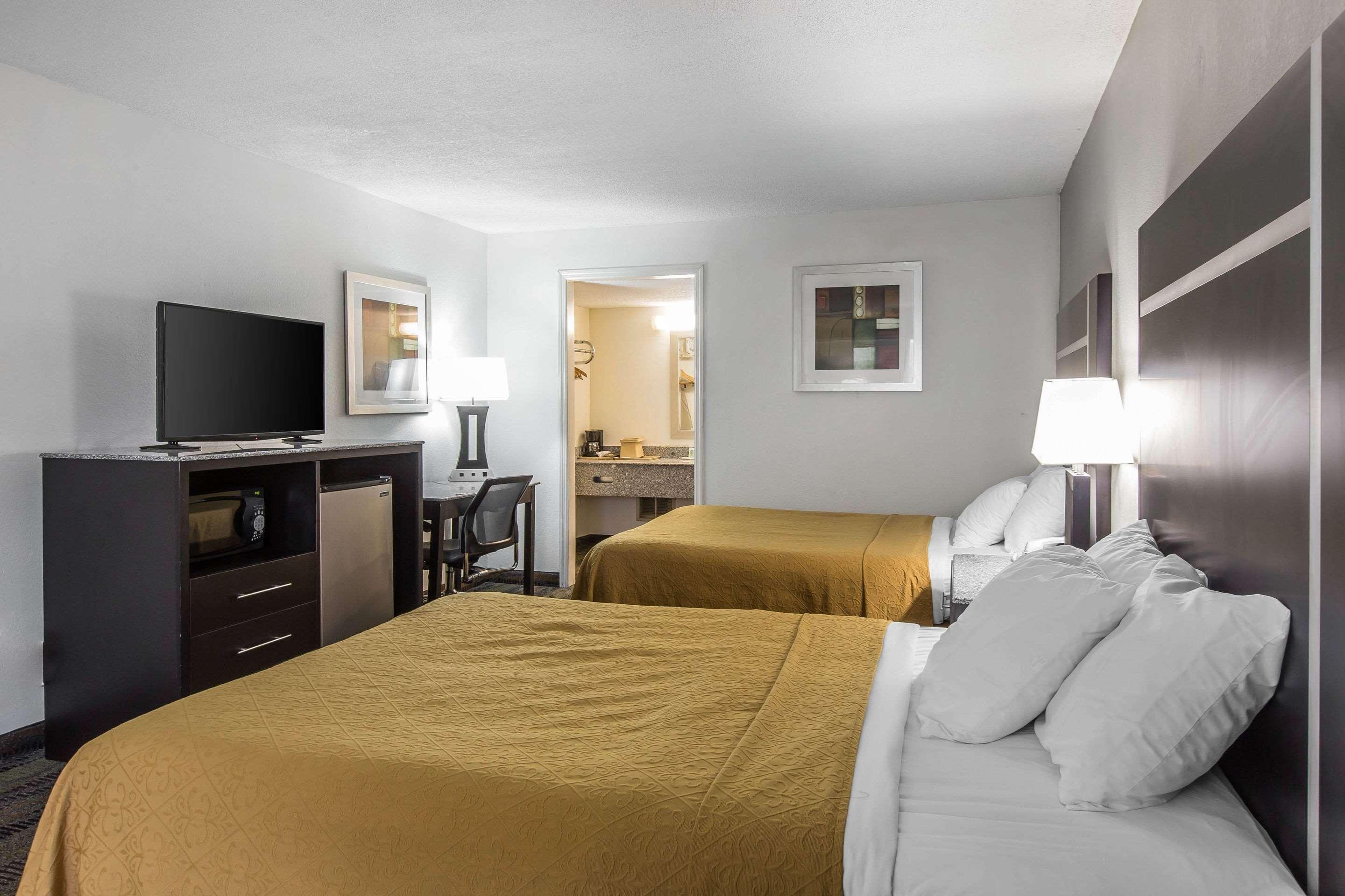 Twin Two Double Beds Non Smoking