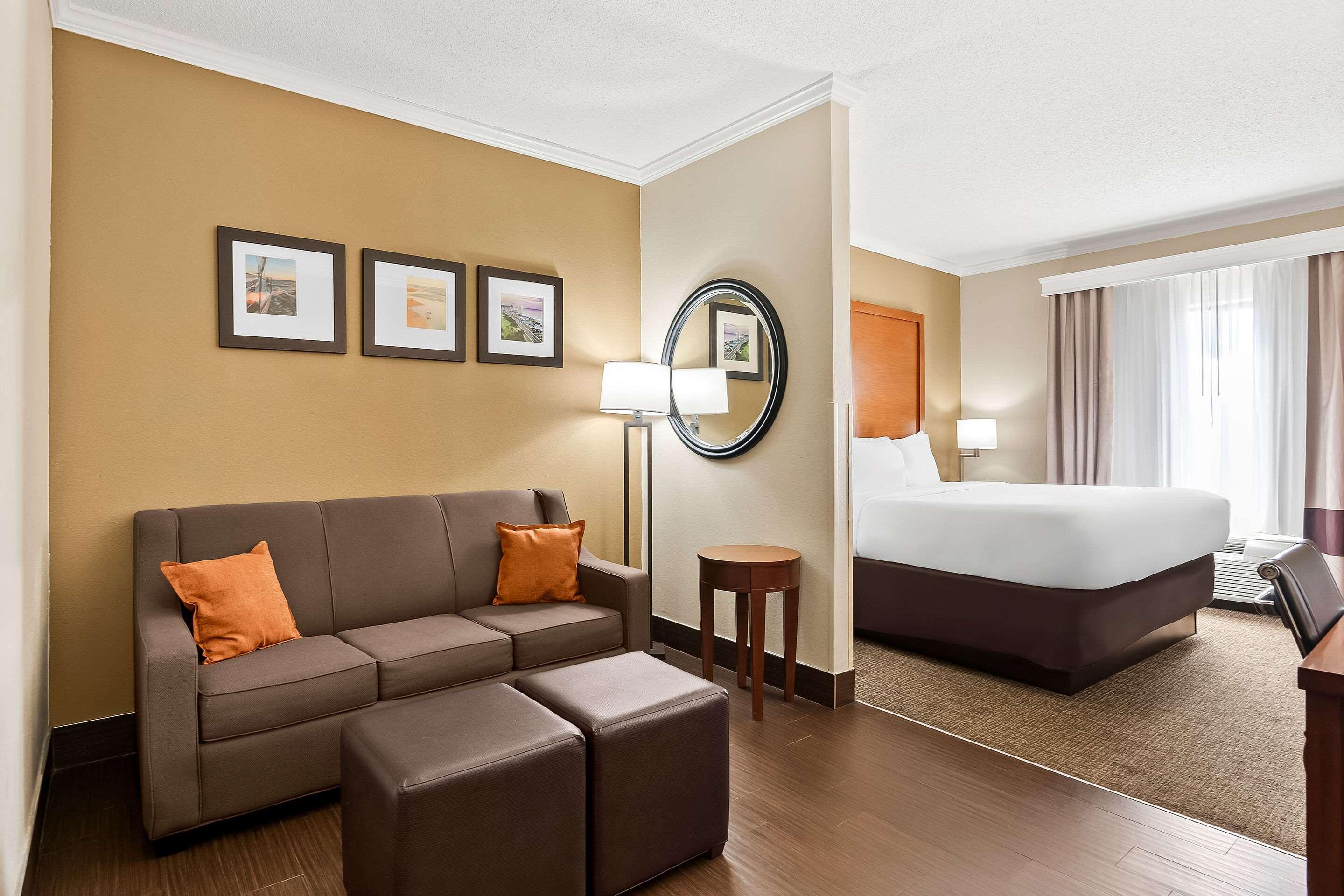 Suite Two Queen Beds