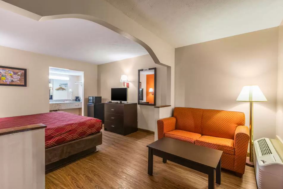 Double King Bed Non Smoking