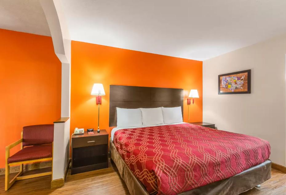 Double King Bed Non Smoking