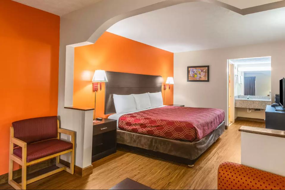 Double King Bed Non Smoking