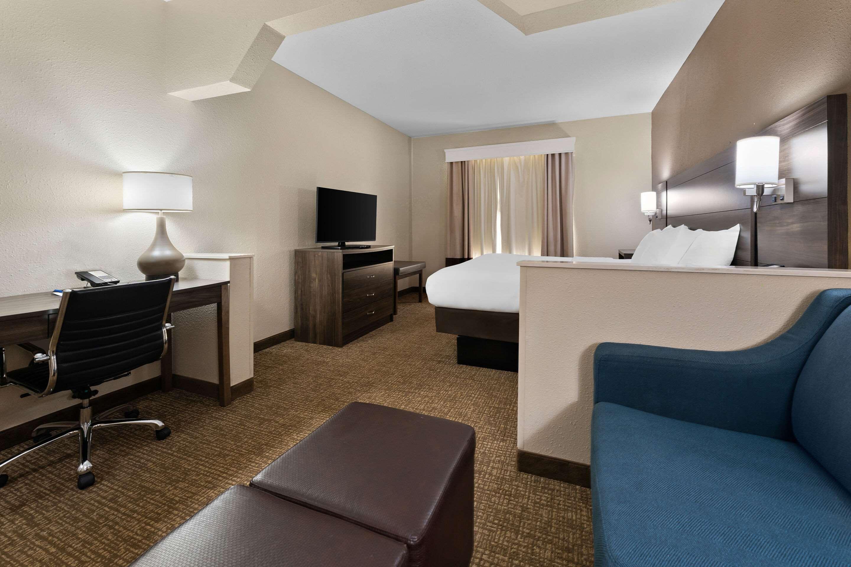 Suite King Bed Non Smoking