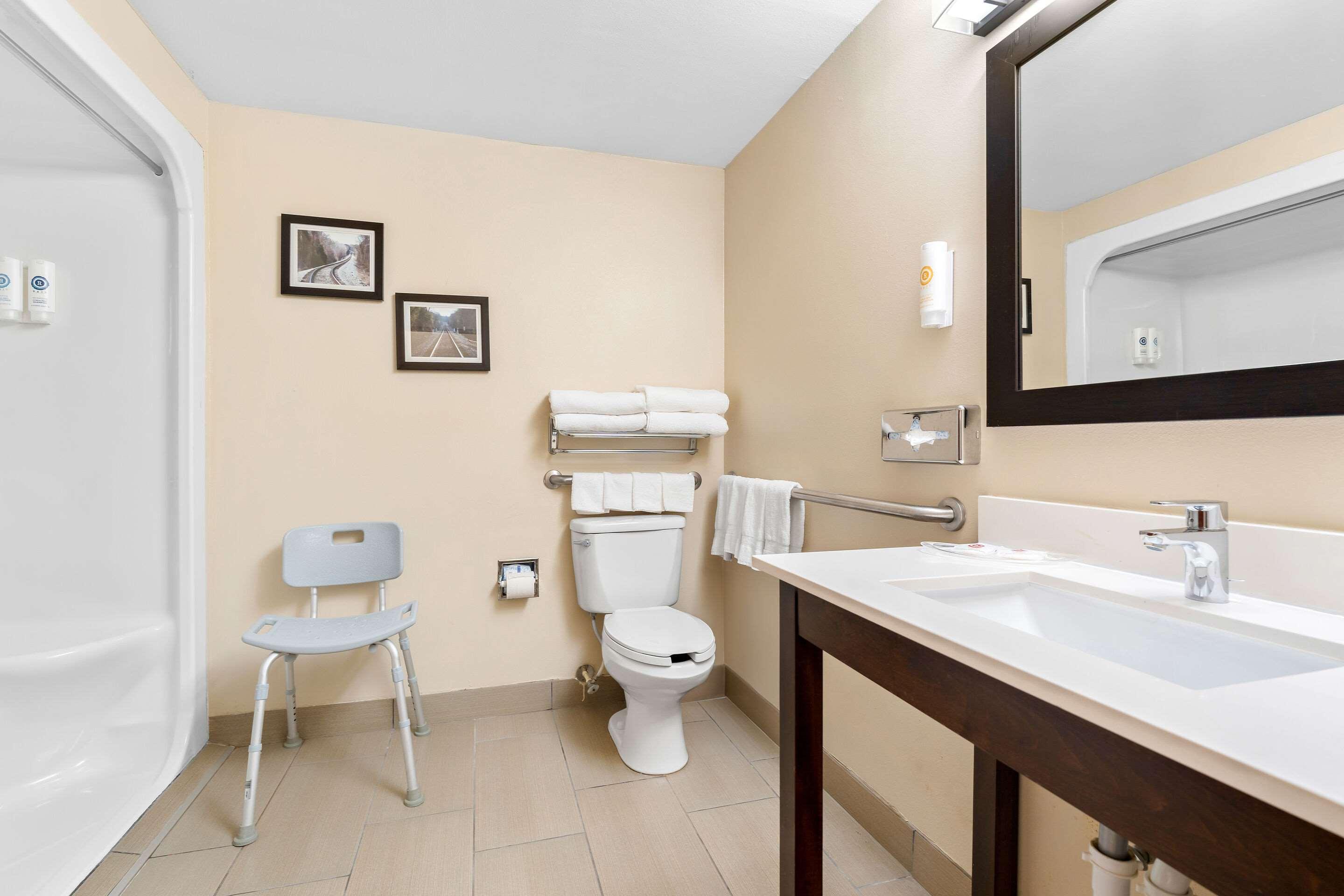 Suite Two Queen Beds