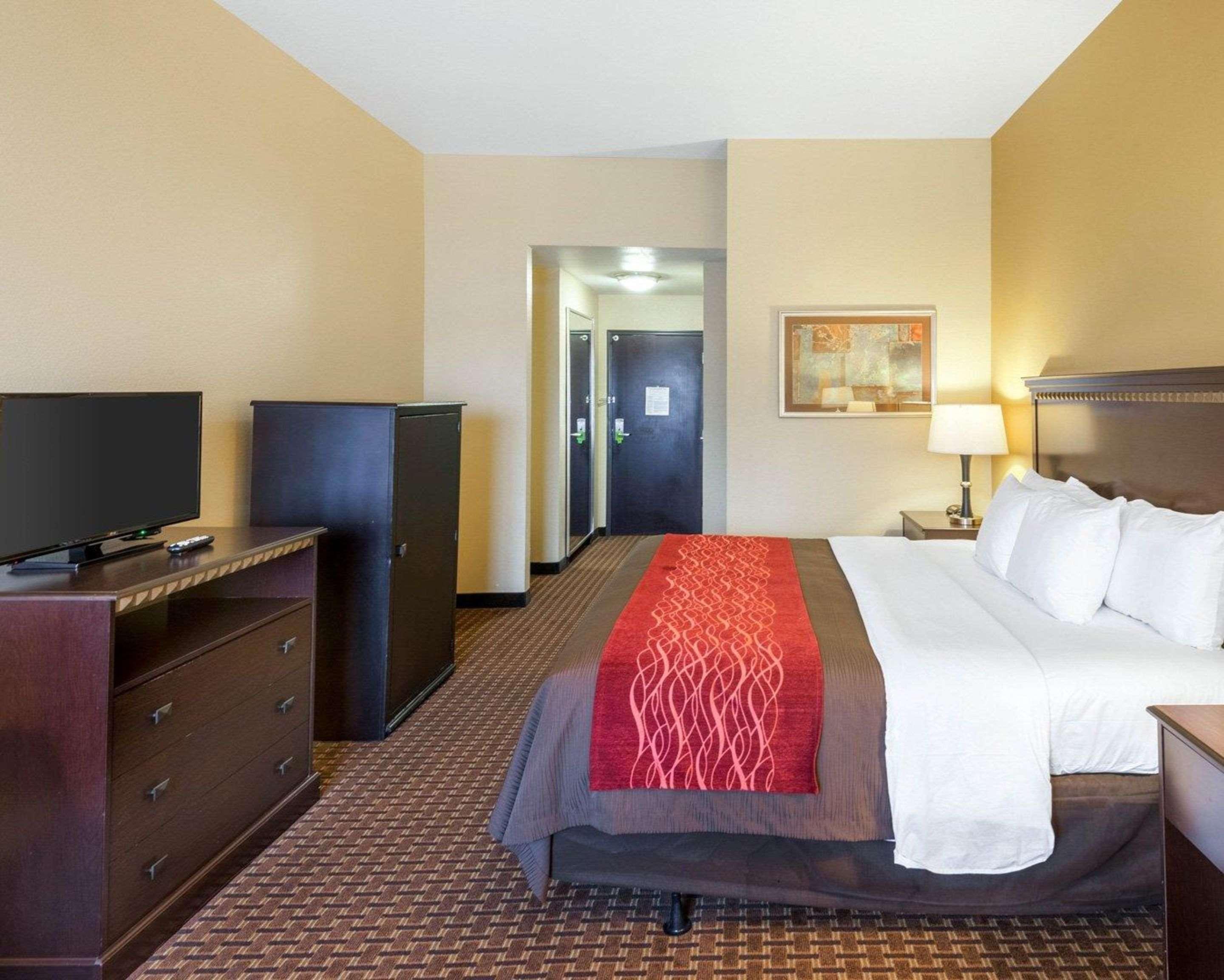 Double Accessible King Size Bed