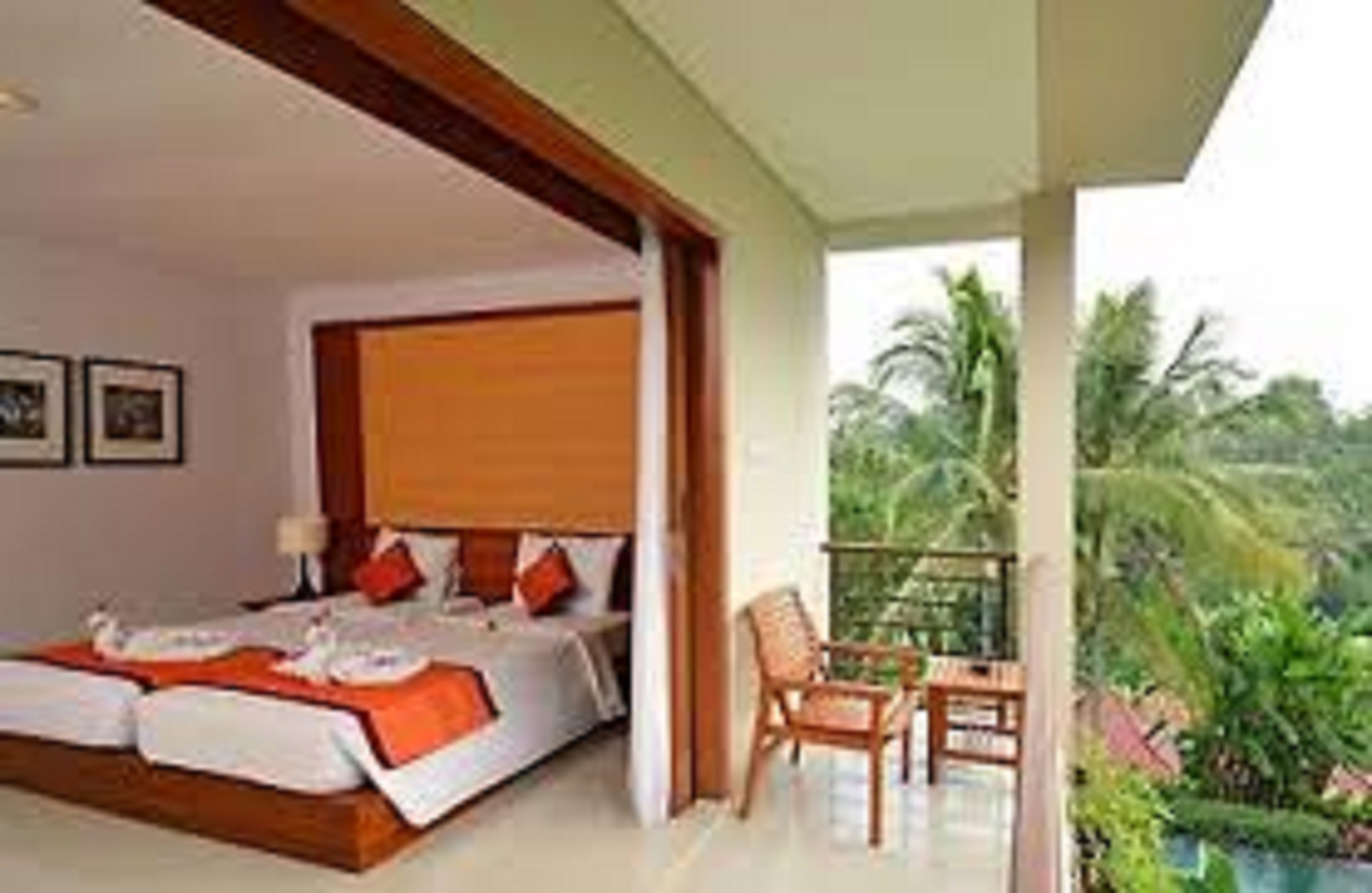 Double or Twin Deluxe