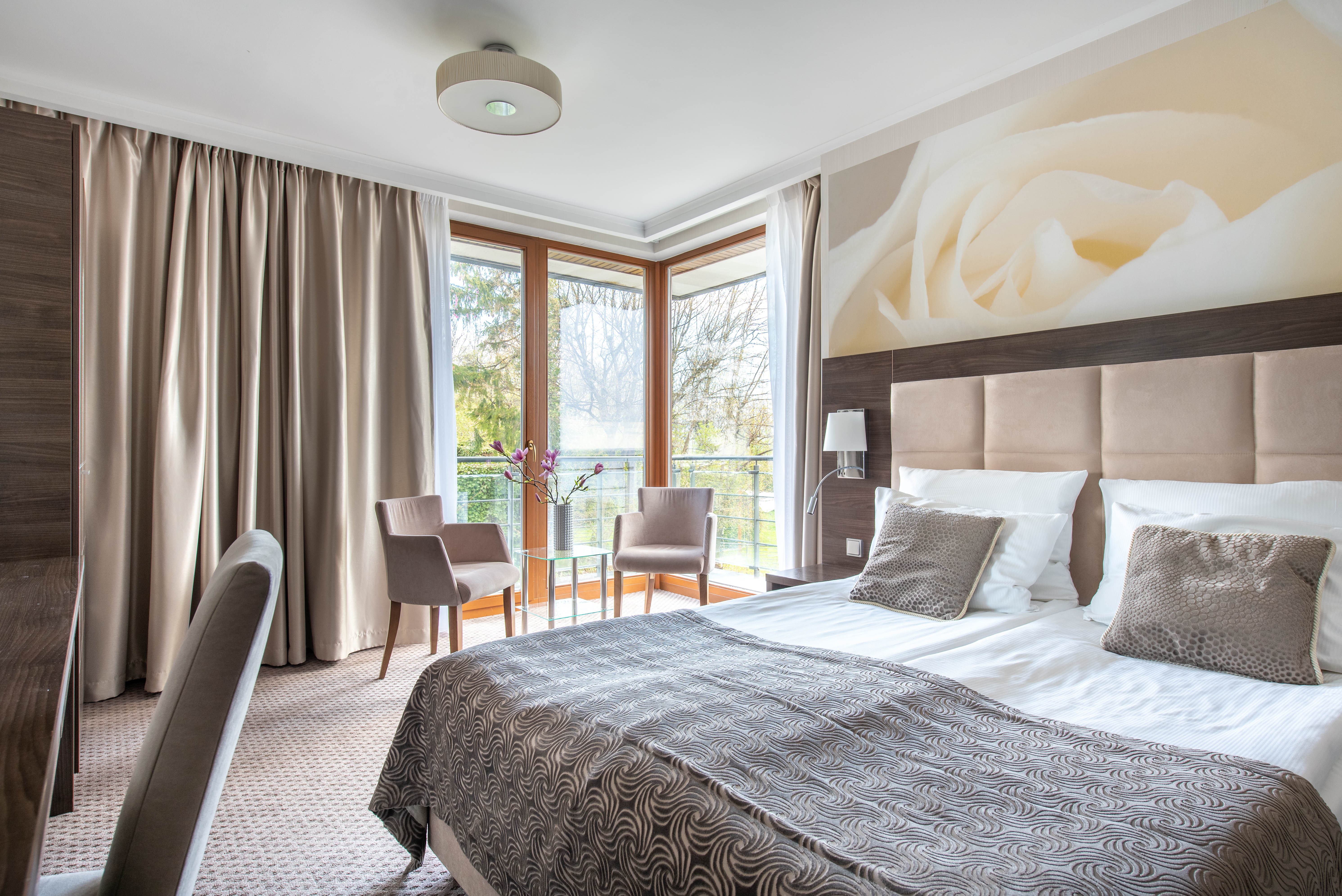 Double or Twin Standard