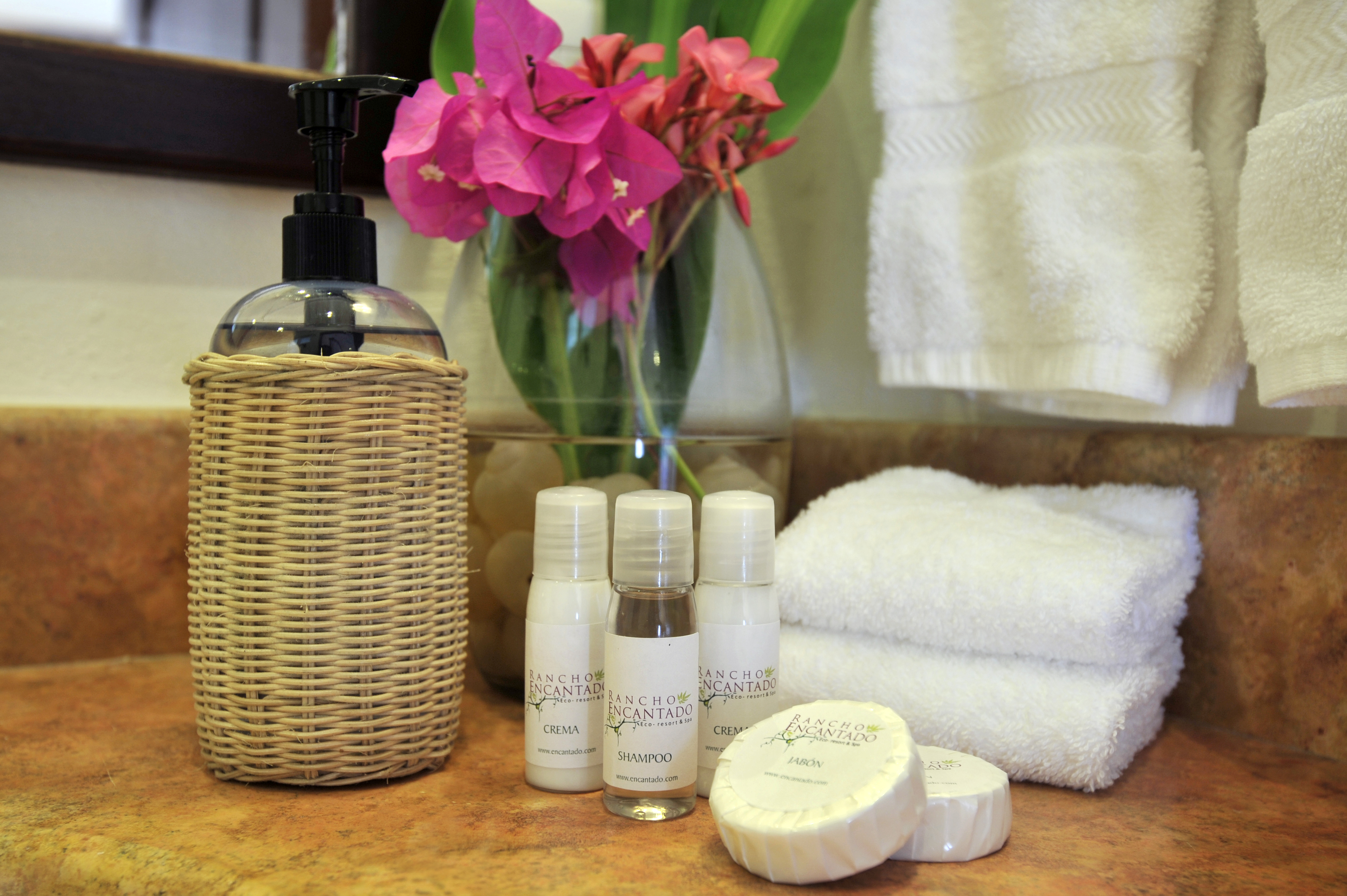 Room King Bed One Bedroom 