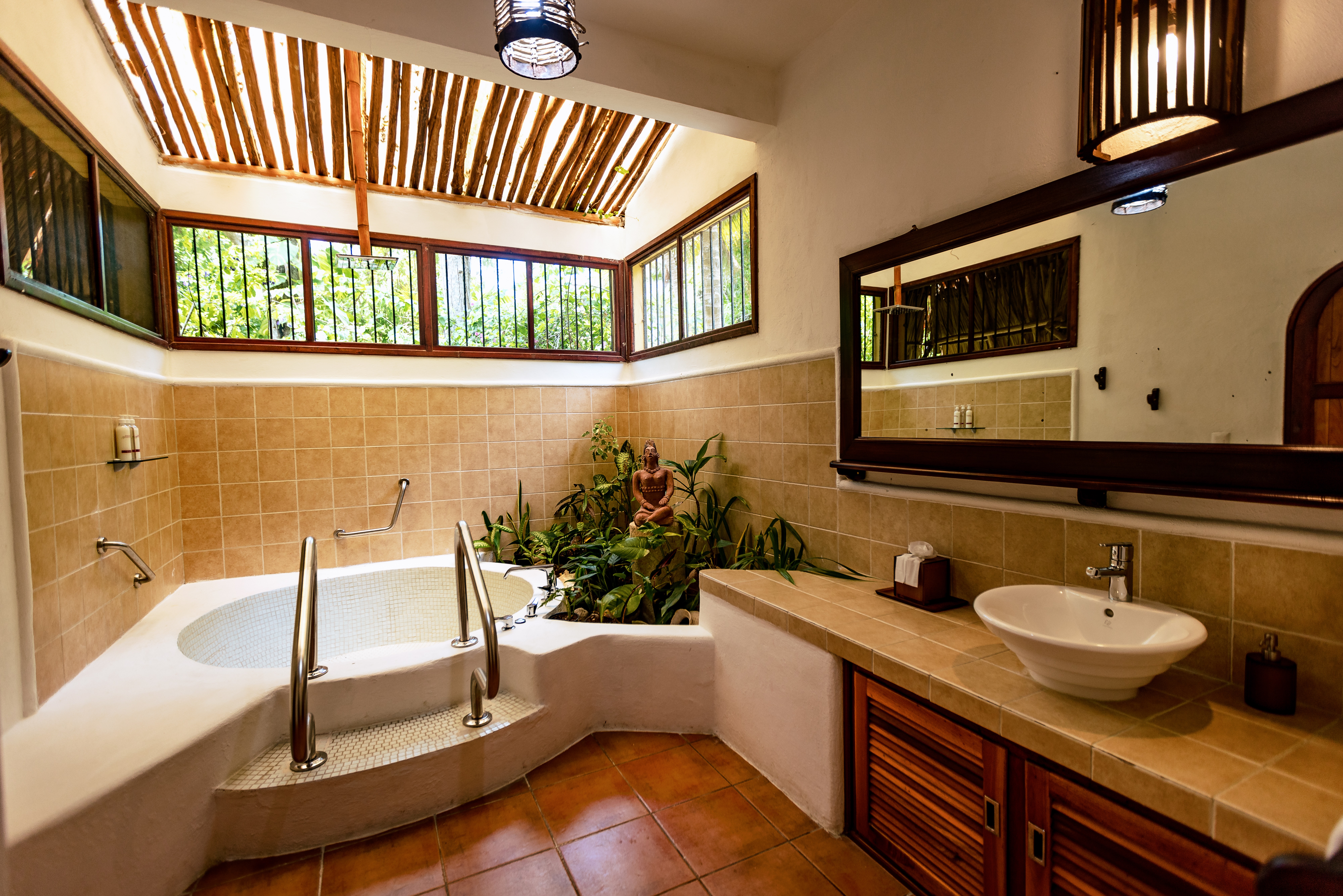 Villa Two Bedrooms Two Bathrooms