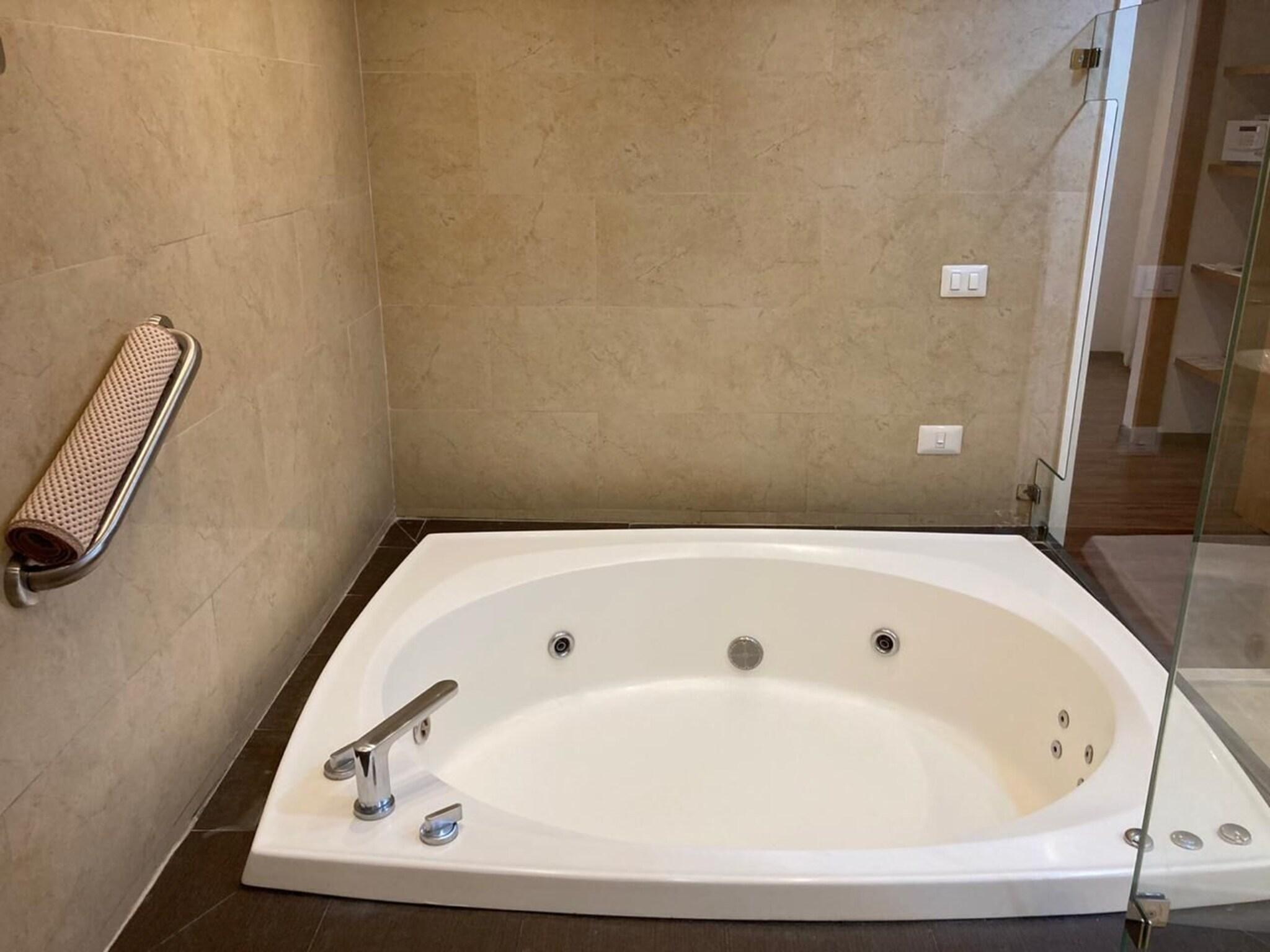 Suite Luxury One Bedroom