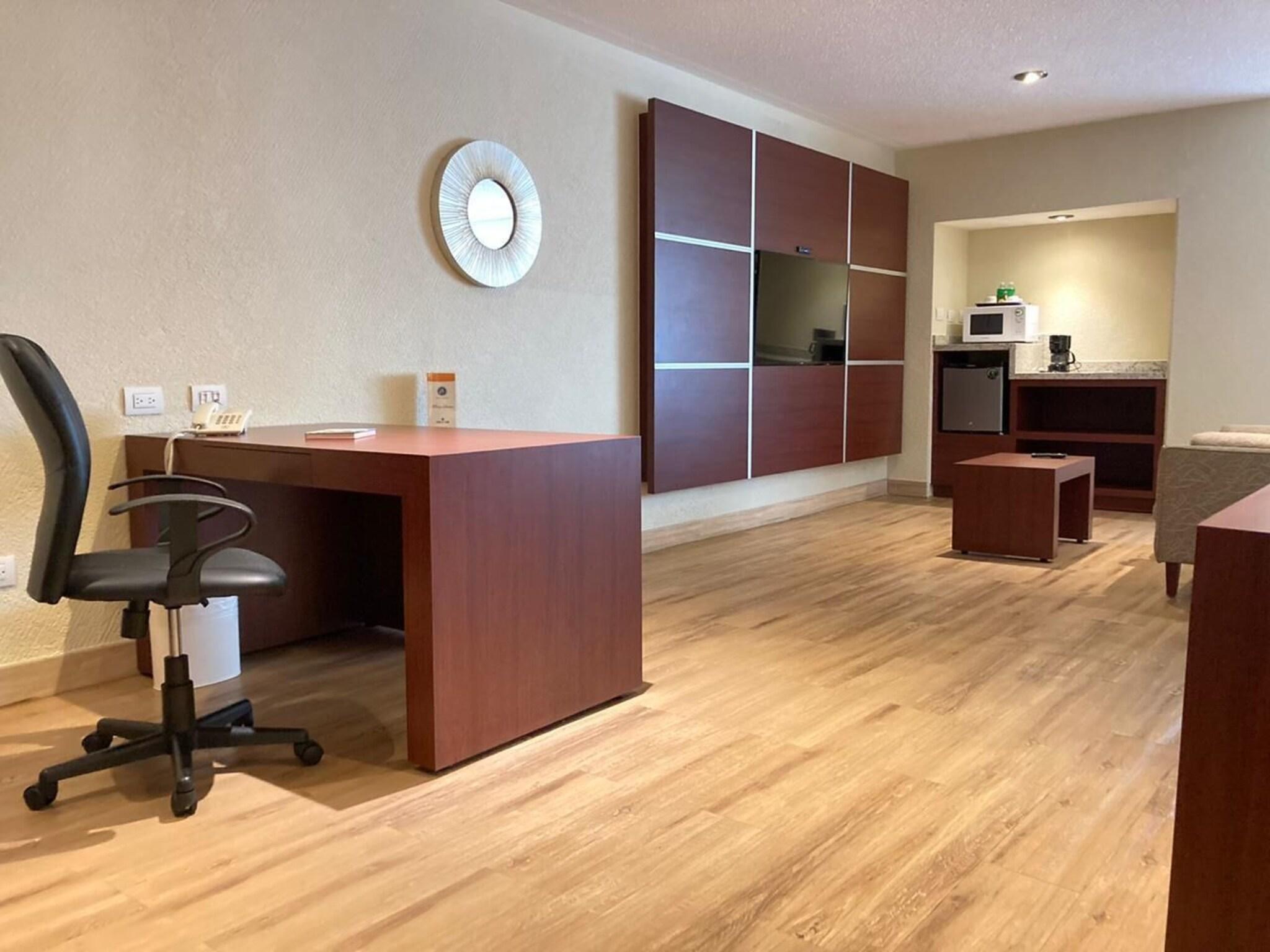 Junior Suite King Bed Non Smoking