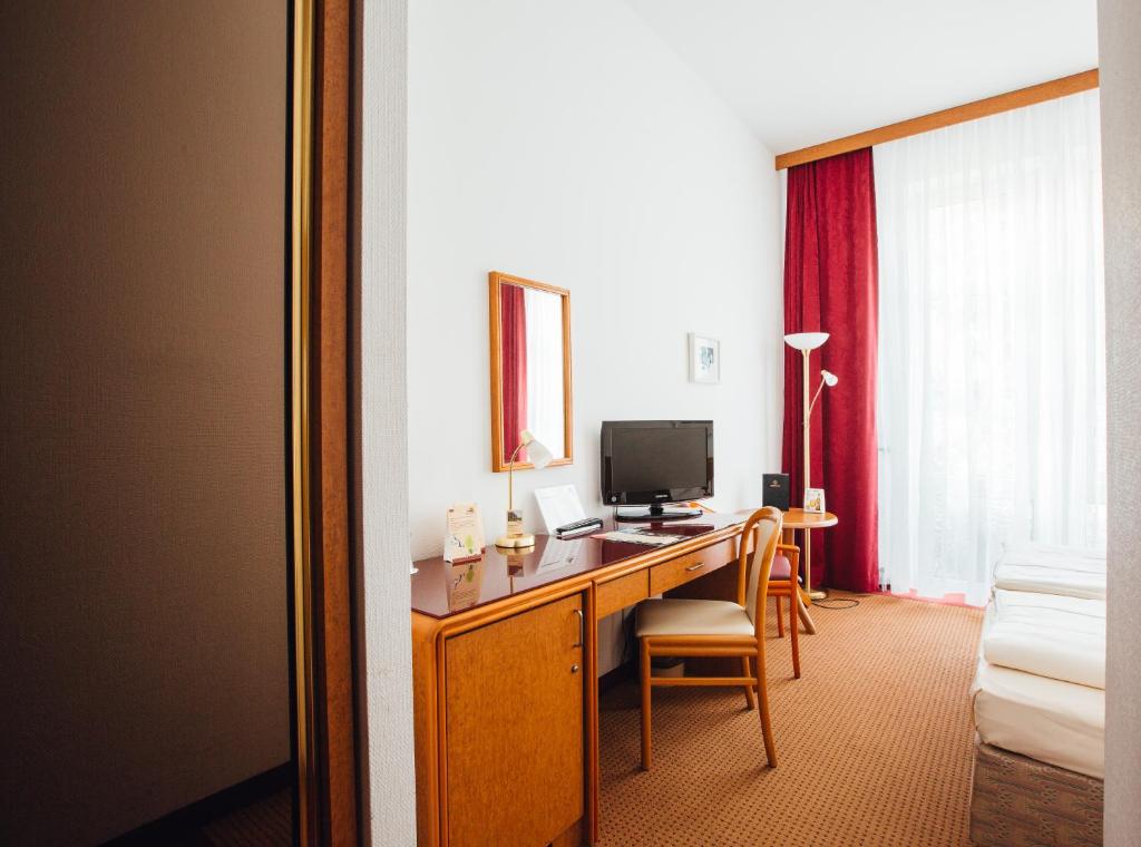 Double or Twin Business