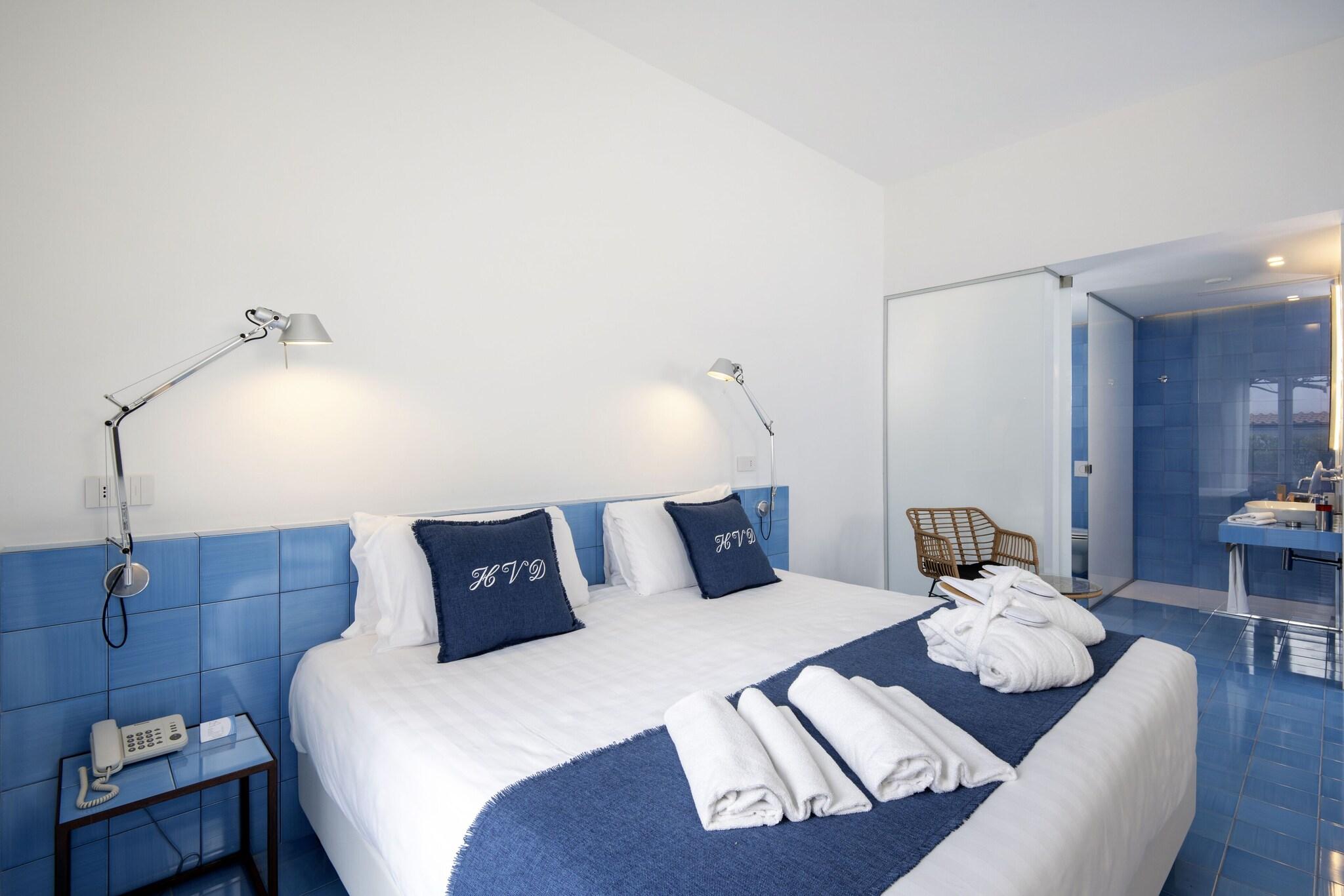 Junior Suite King Size Bed