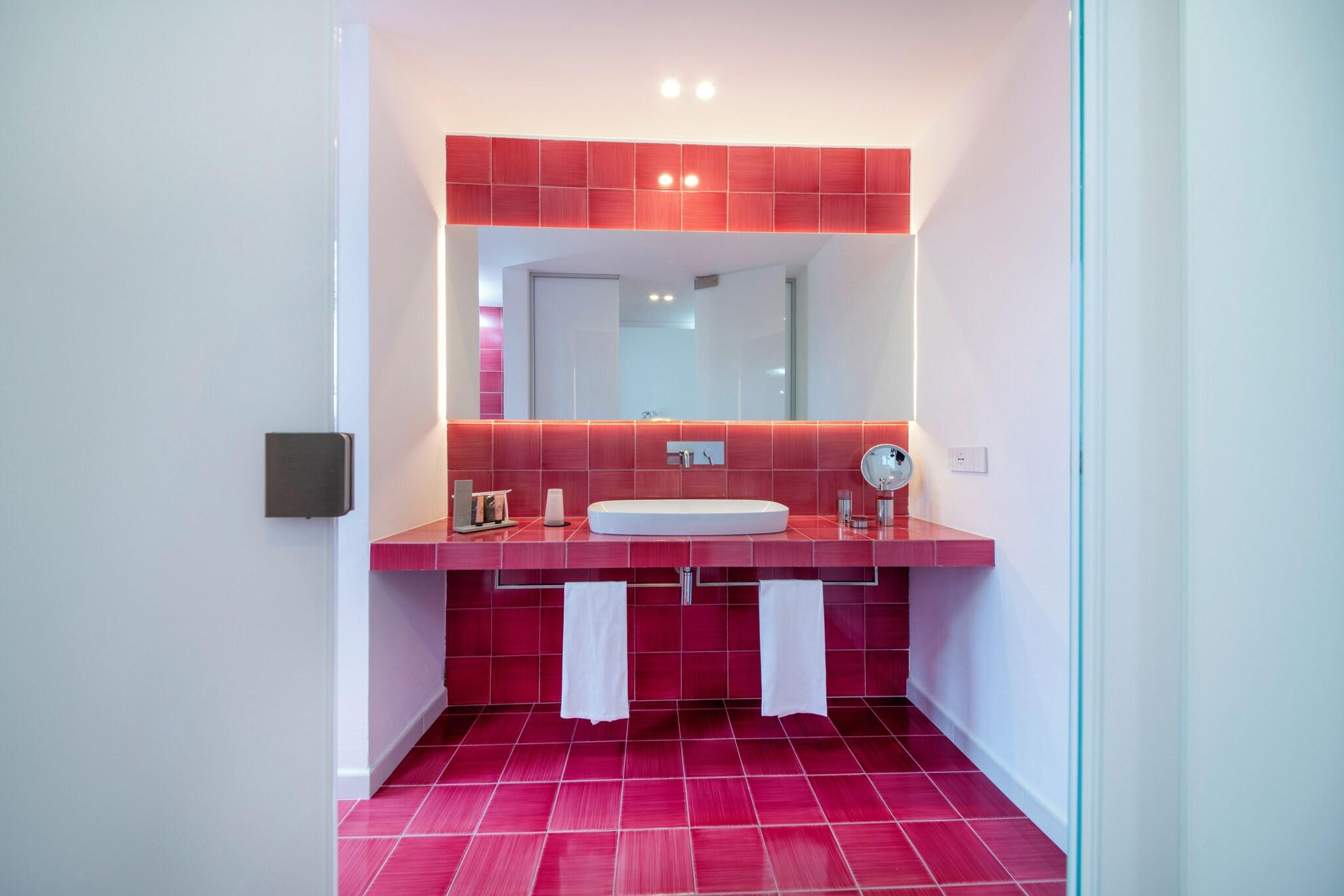 Junior Suite King Size Bed