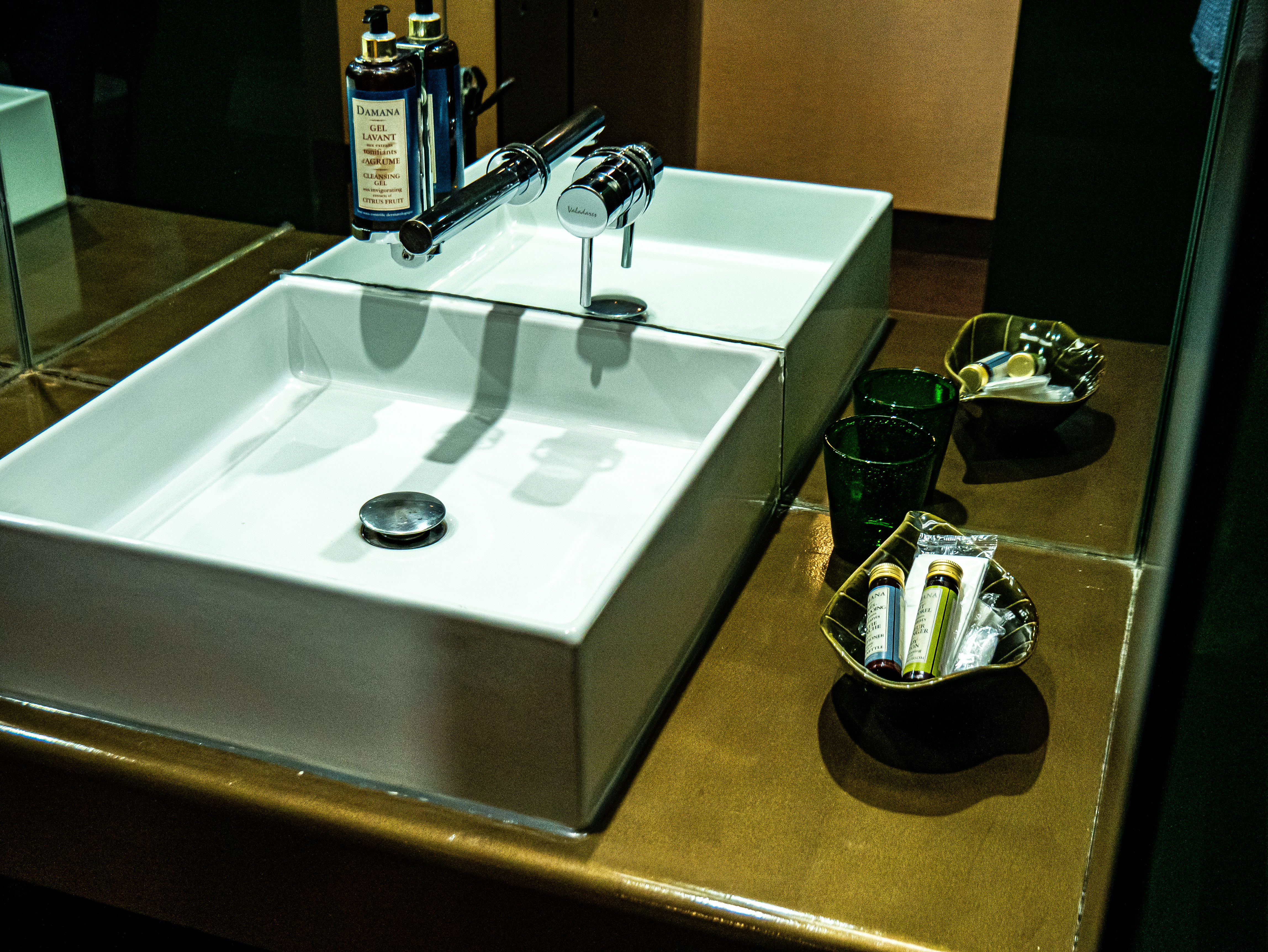 Double Single Superior