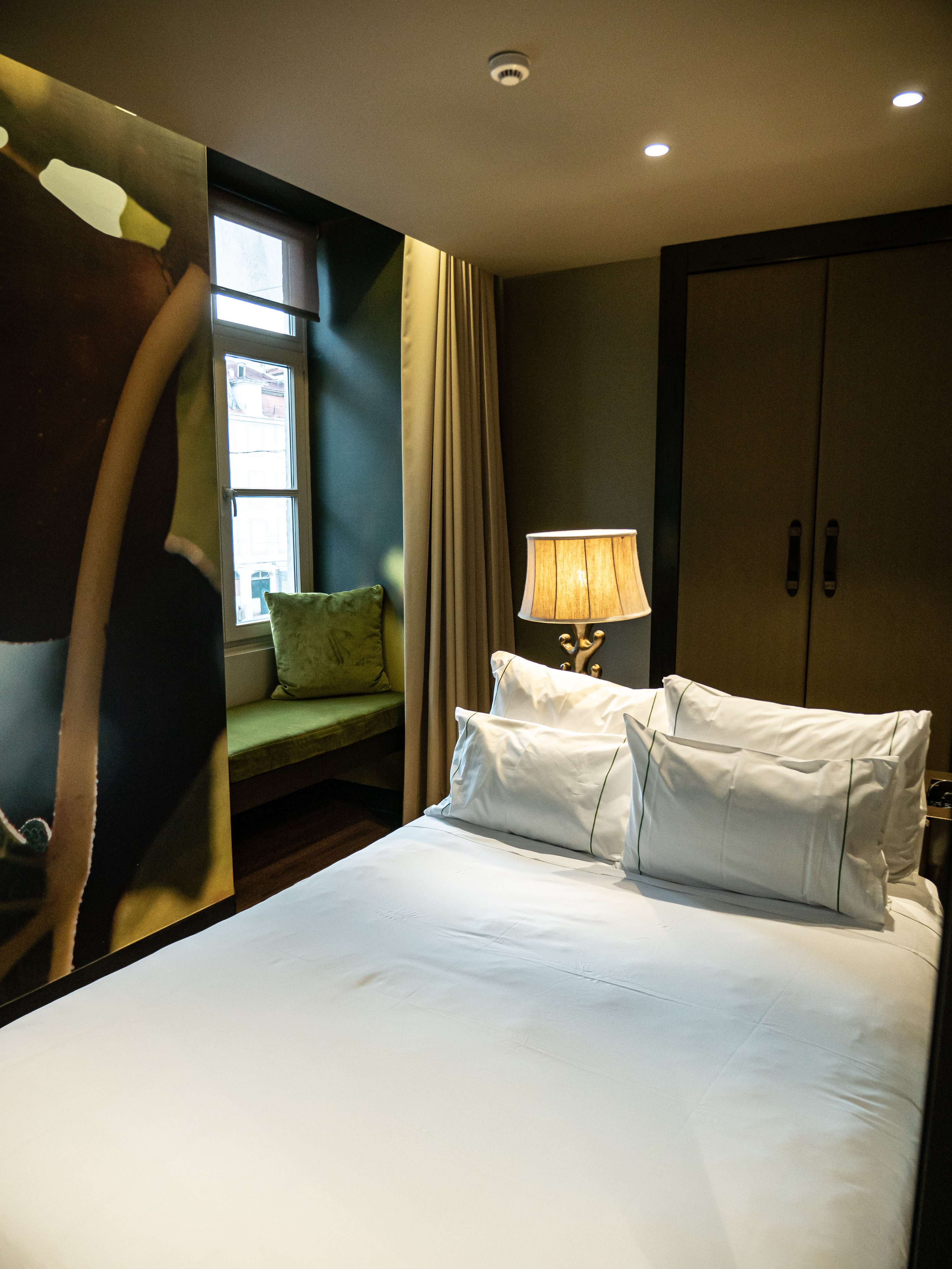 Double Single Superior