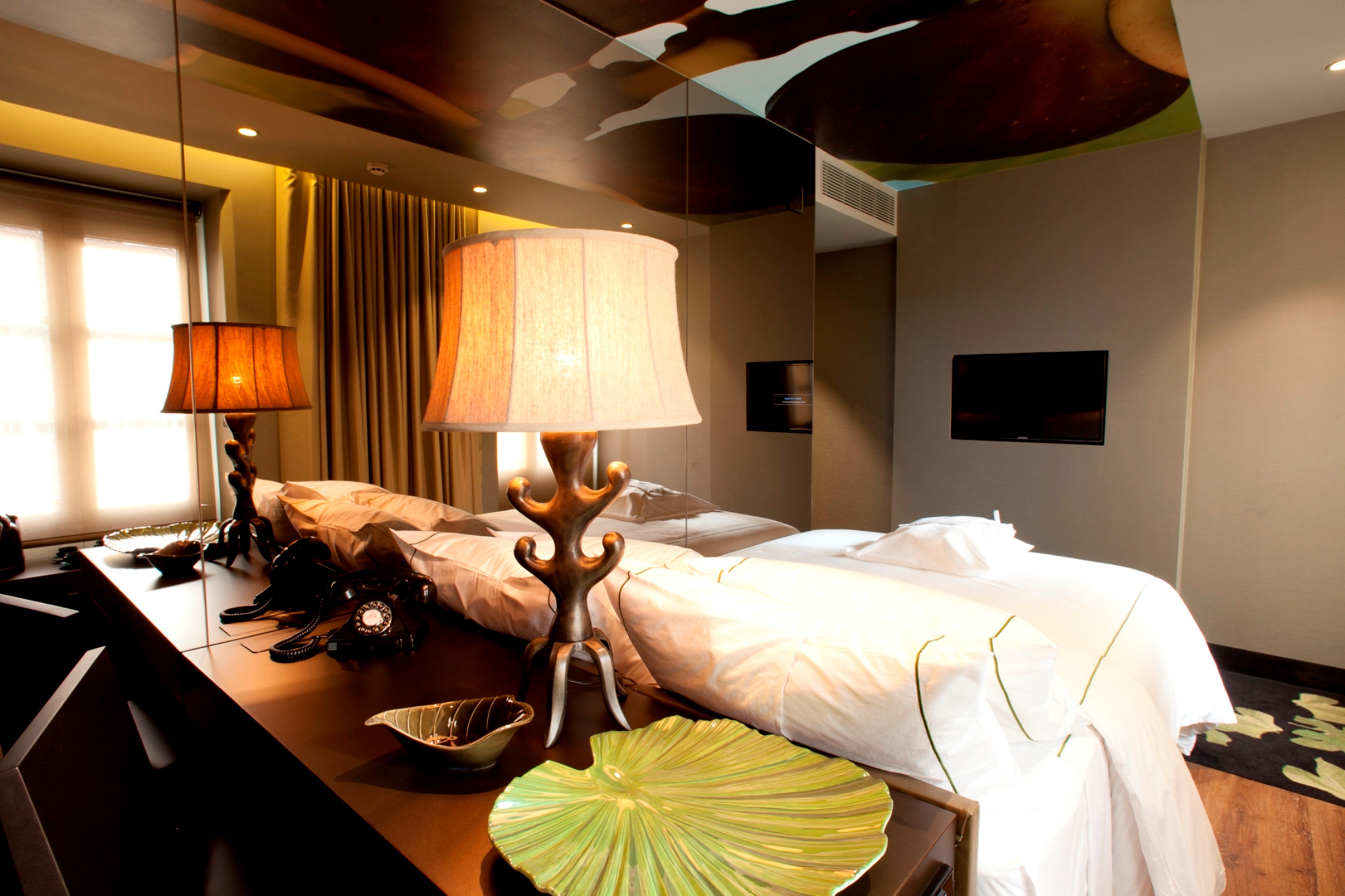 Double Single Superior