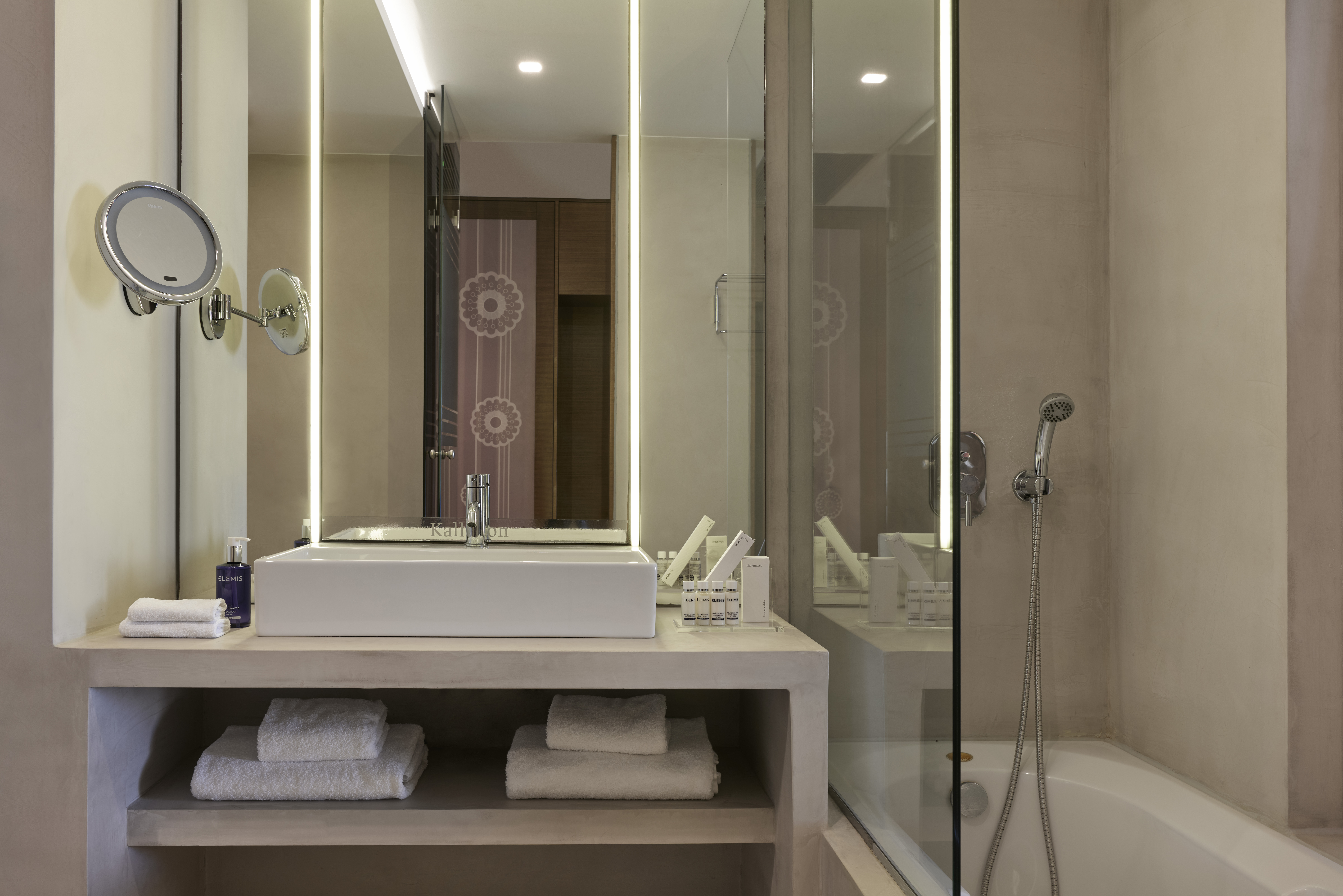 Junior Suite with Private Pool