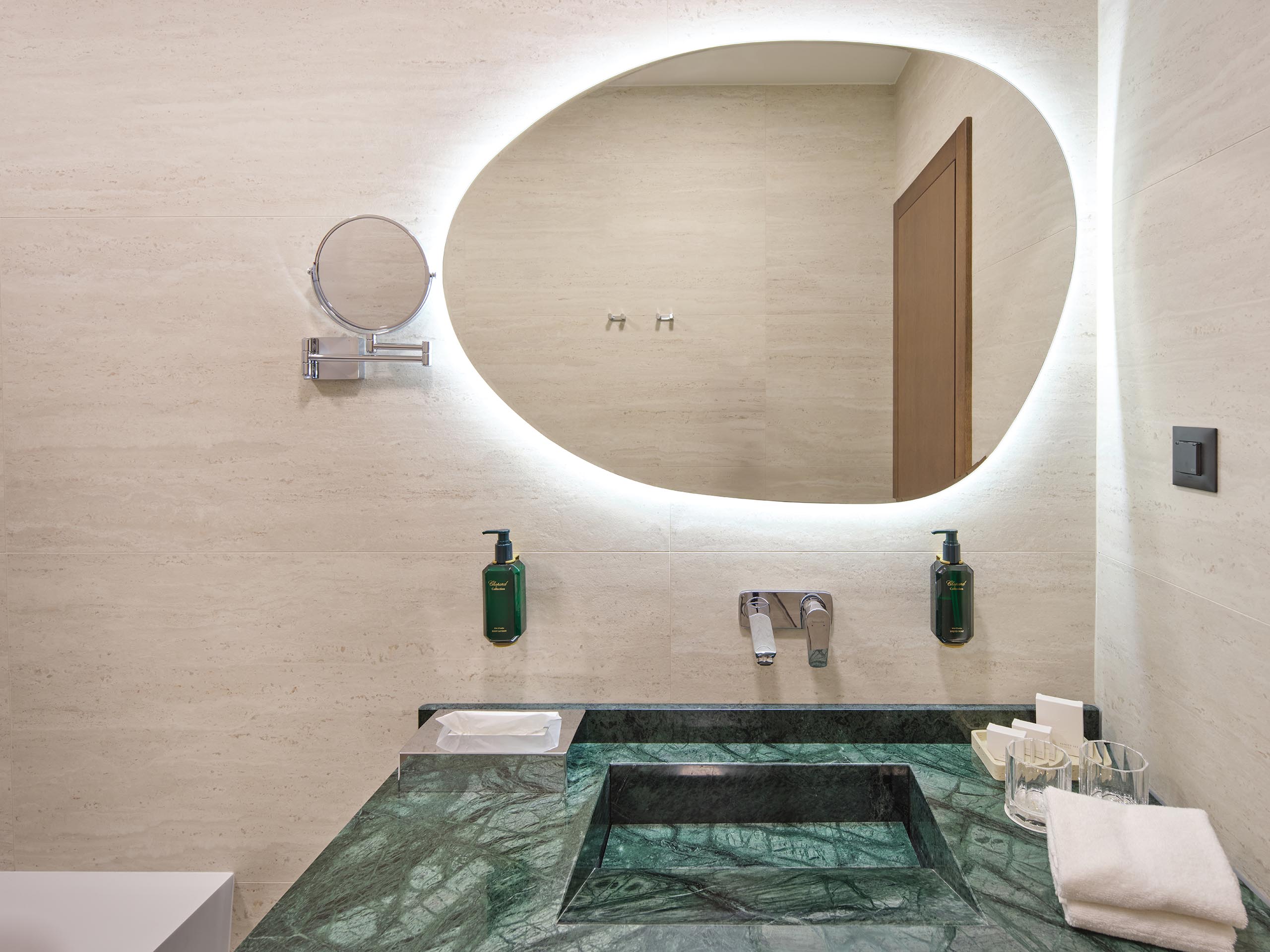 Double or Twin Deluxe