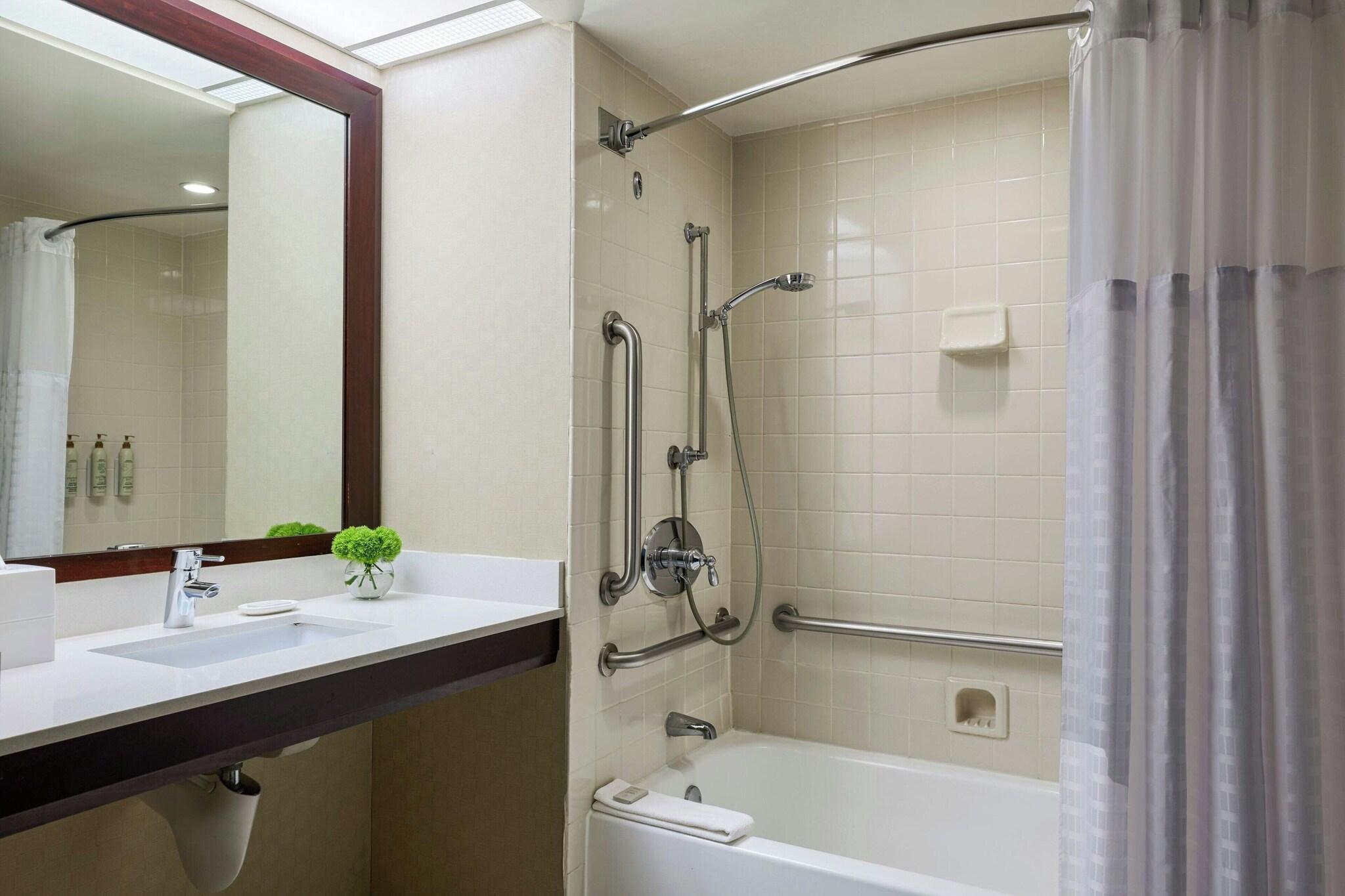 Double Accessible King Size Bed