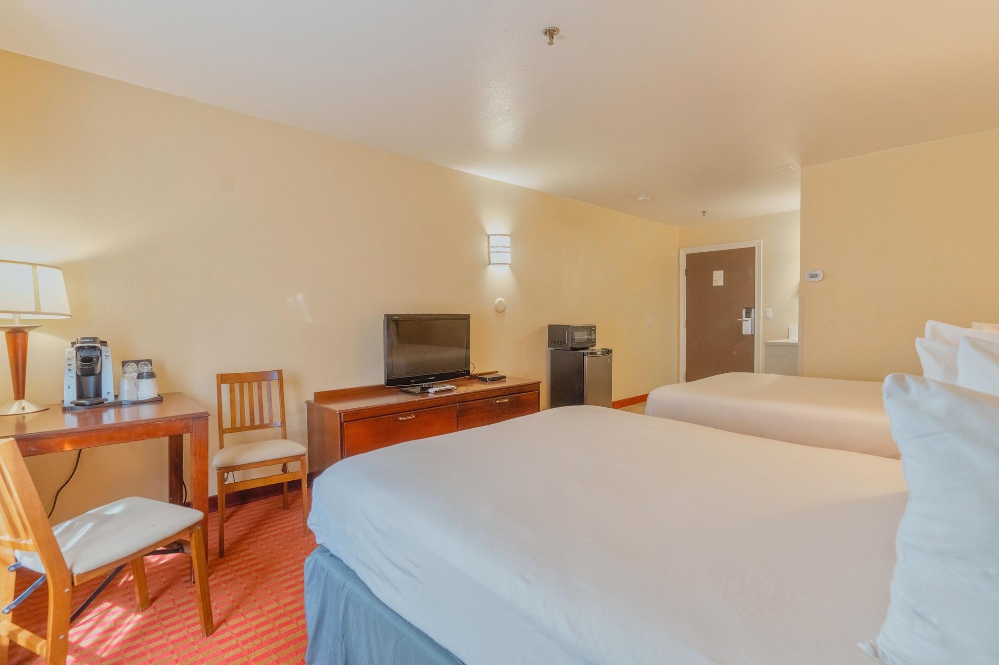 Double Two Queen Beds