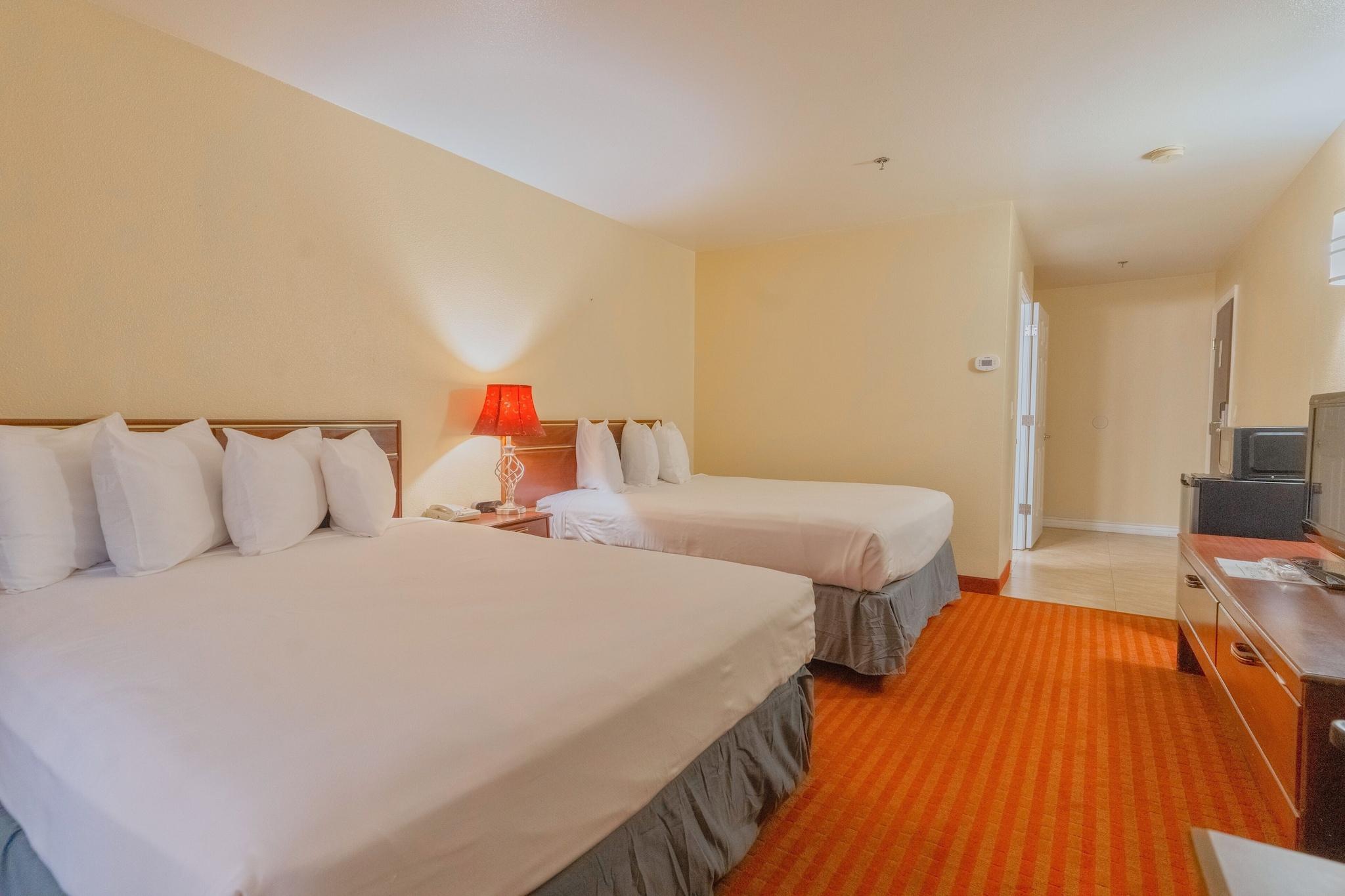 Double Accessible-two Queen Beds