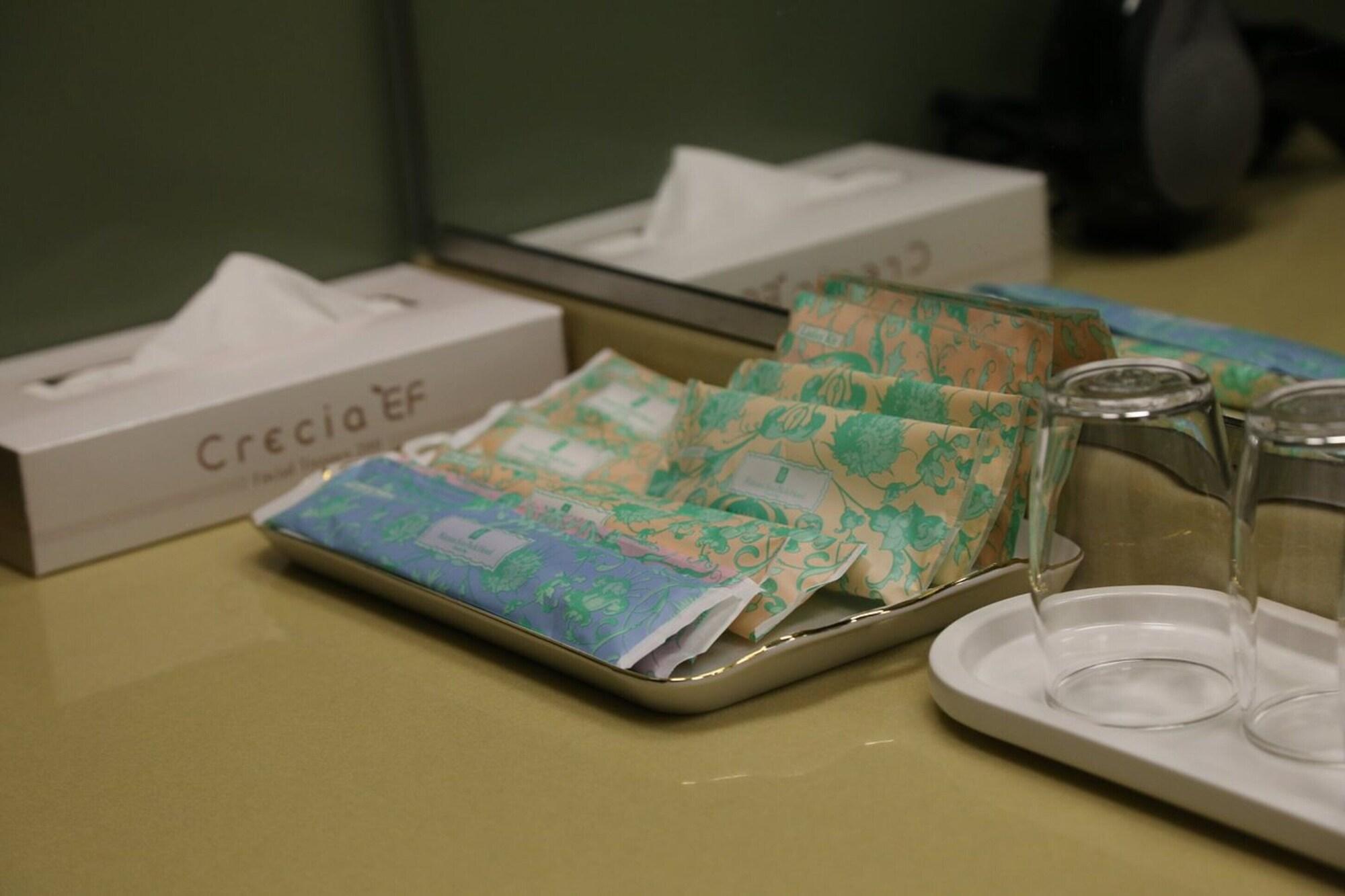 Twin Deluxe Mountain View