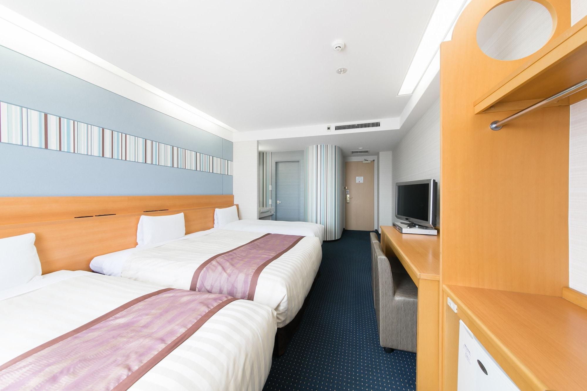 Twin Two Queen Beds Non Smoking