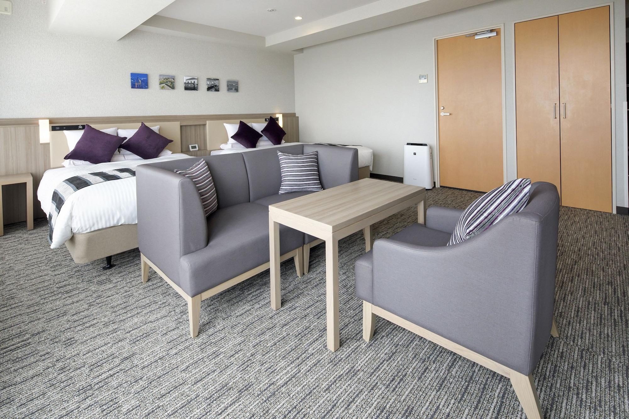 Twin Deluxe Two Beds