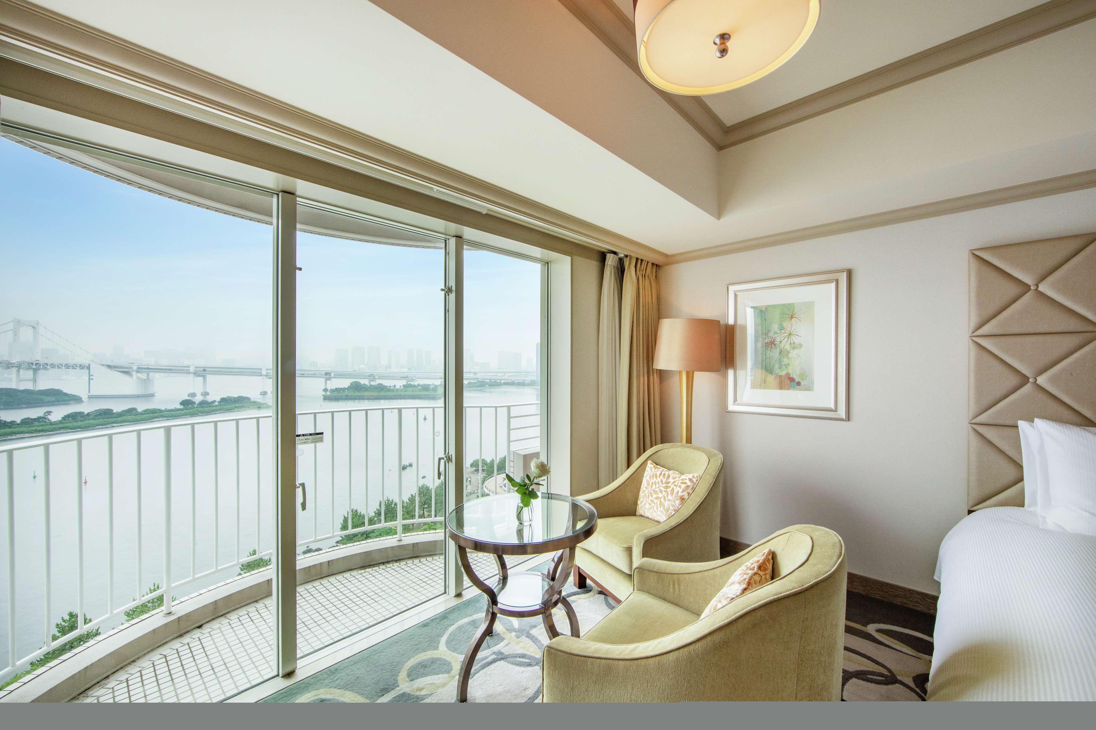 Double Executive King Bed