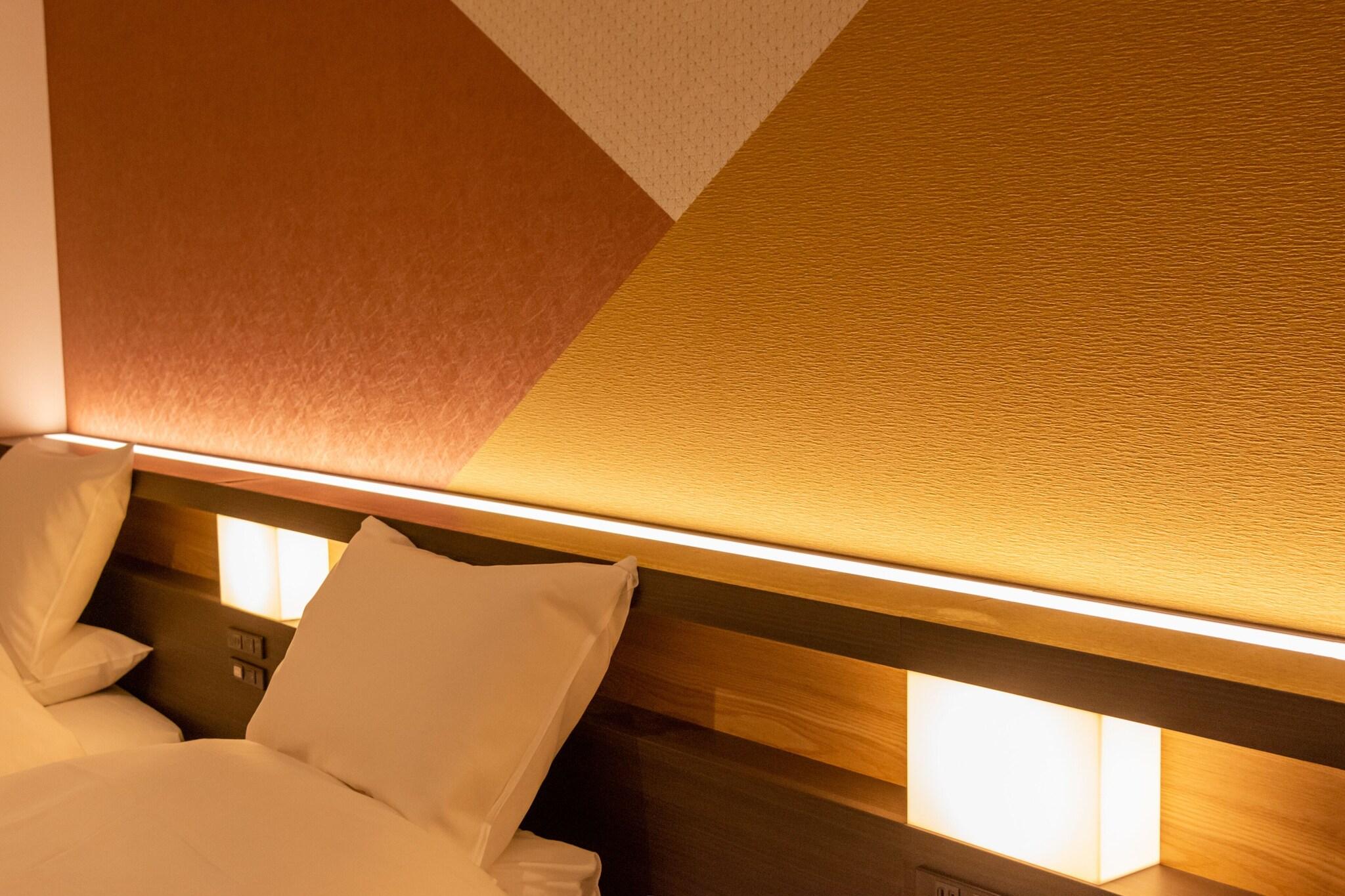 Room Two Beds