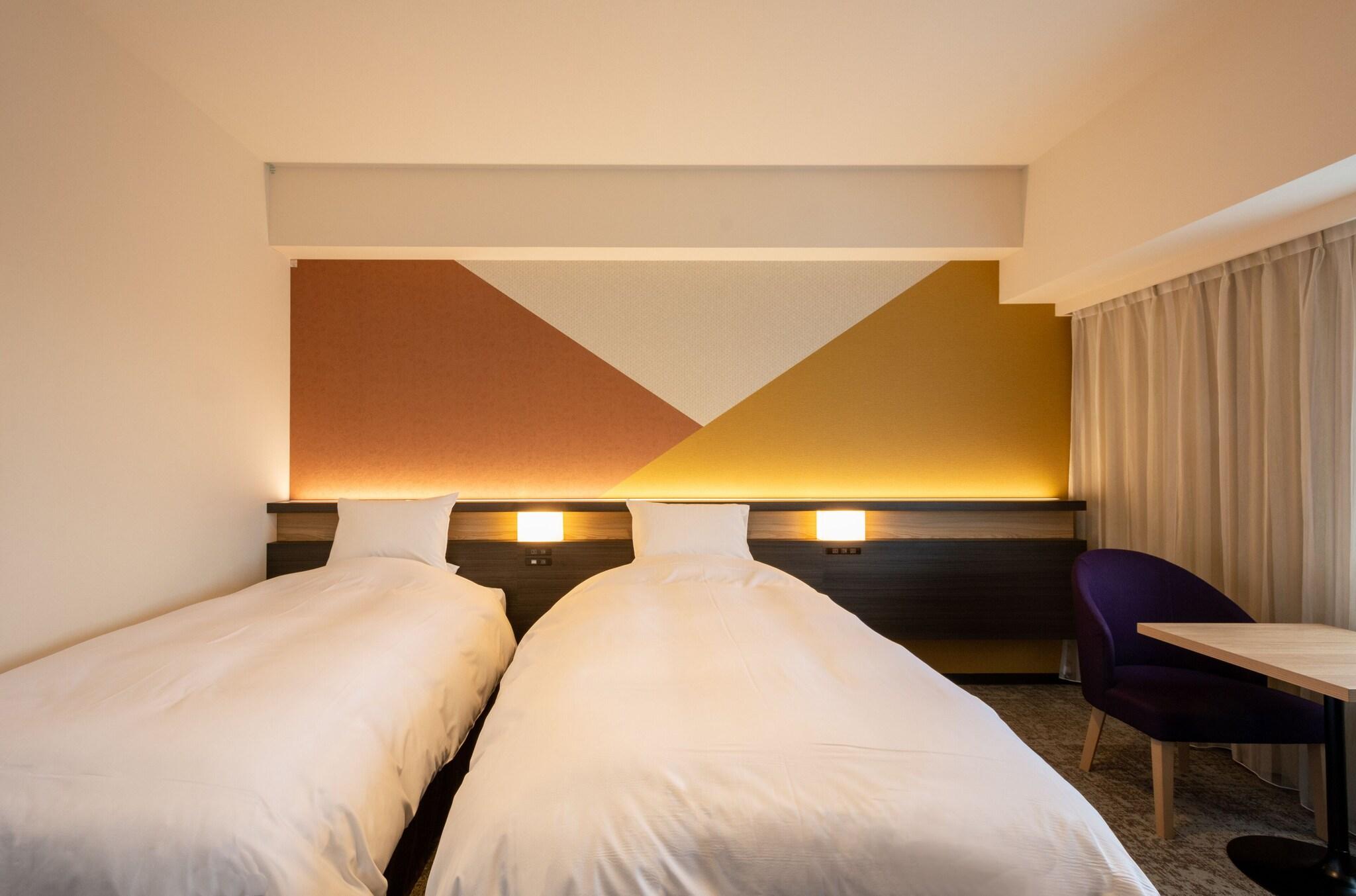 Room Two Beds