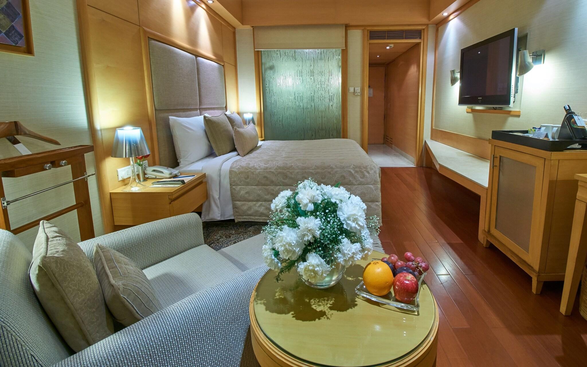 Double Premium Queen Bed