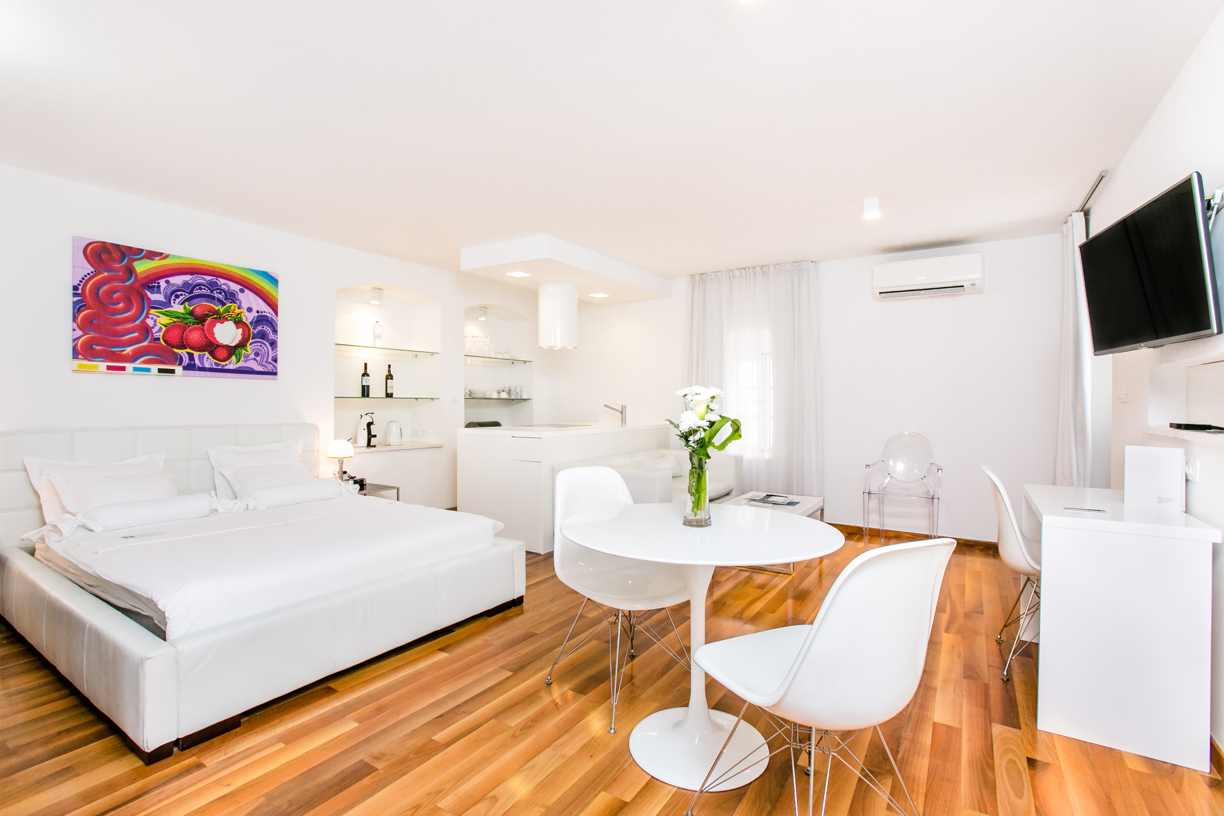 Studio Deluxe with Balcony