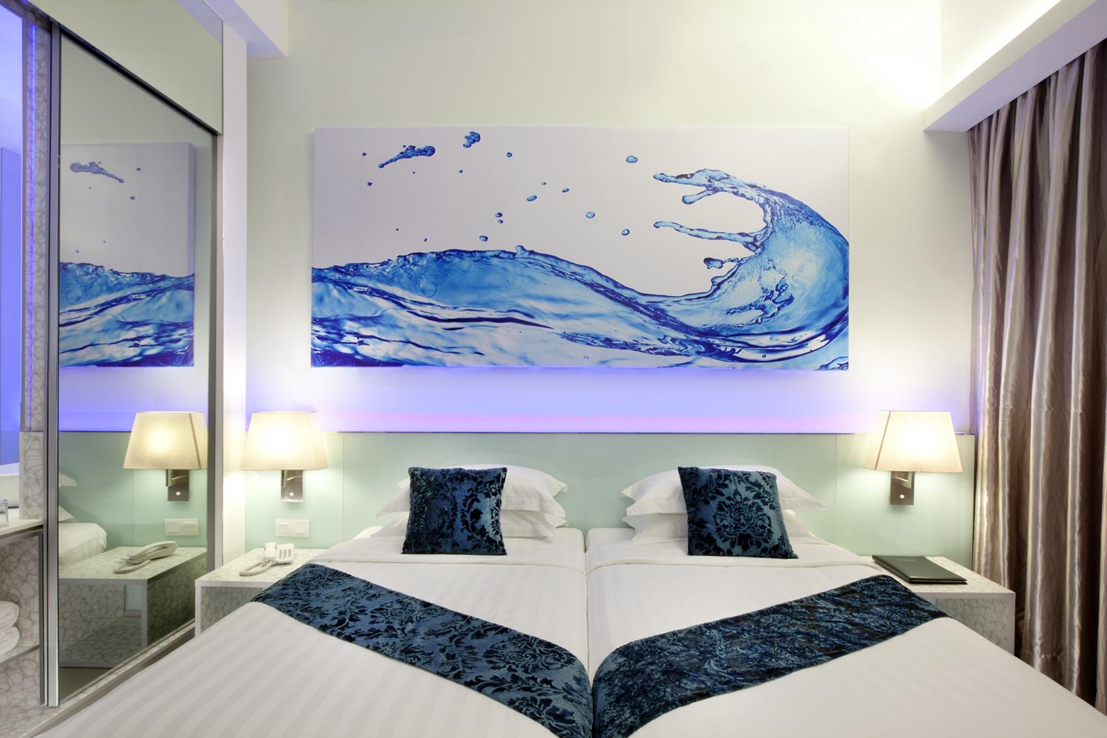 Double or Twin Standard