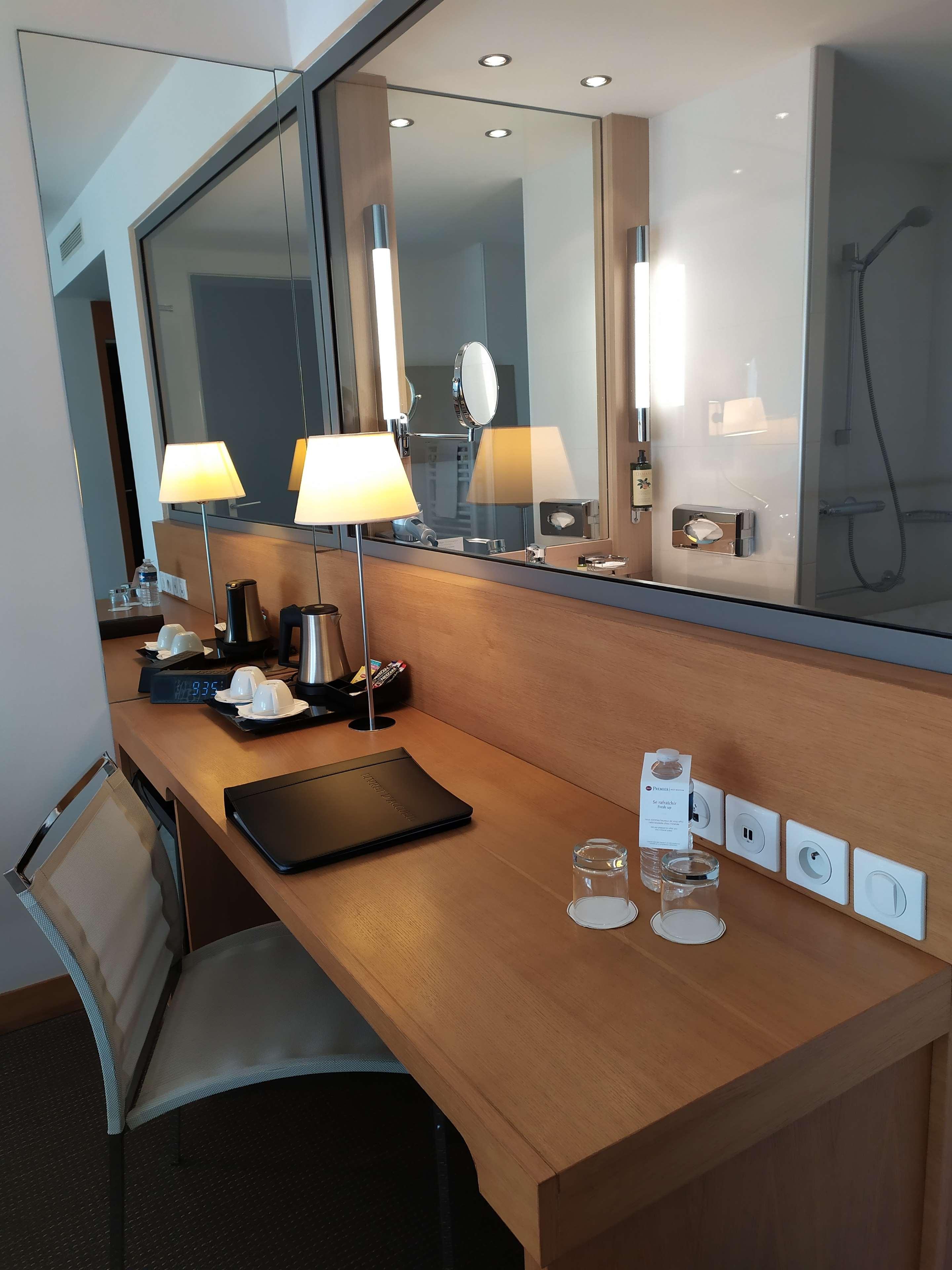 Quadruple Queen Size Bed