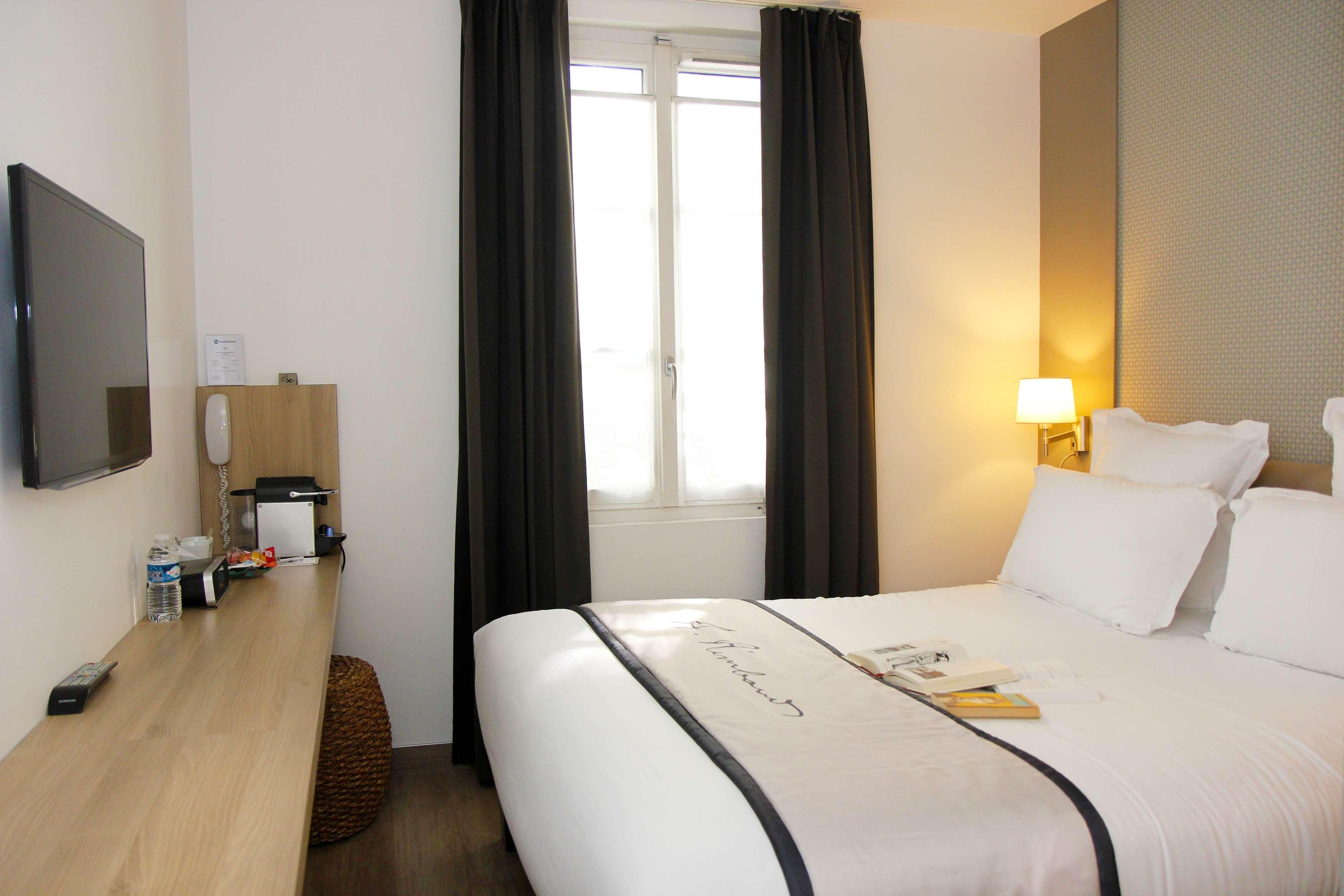 Double Classic Queen Bed