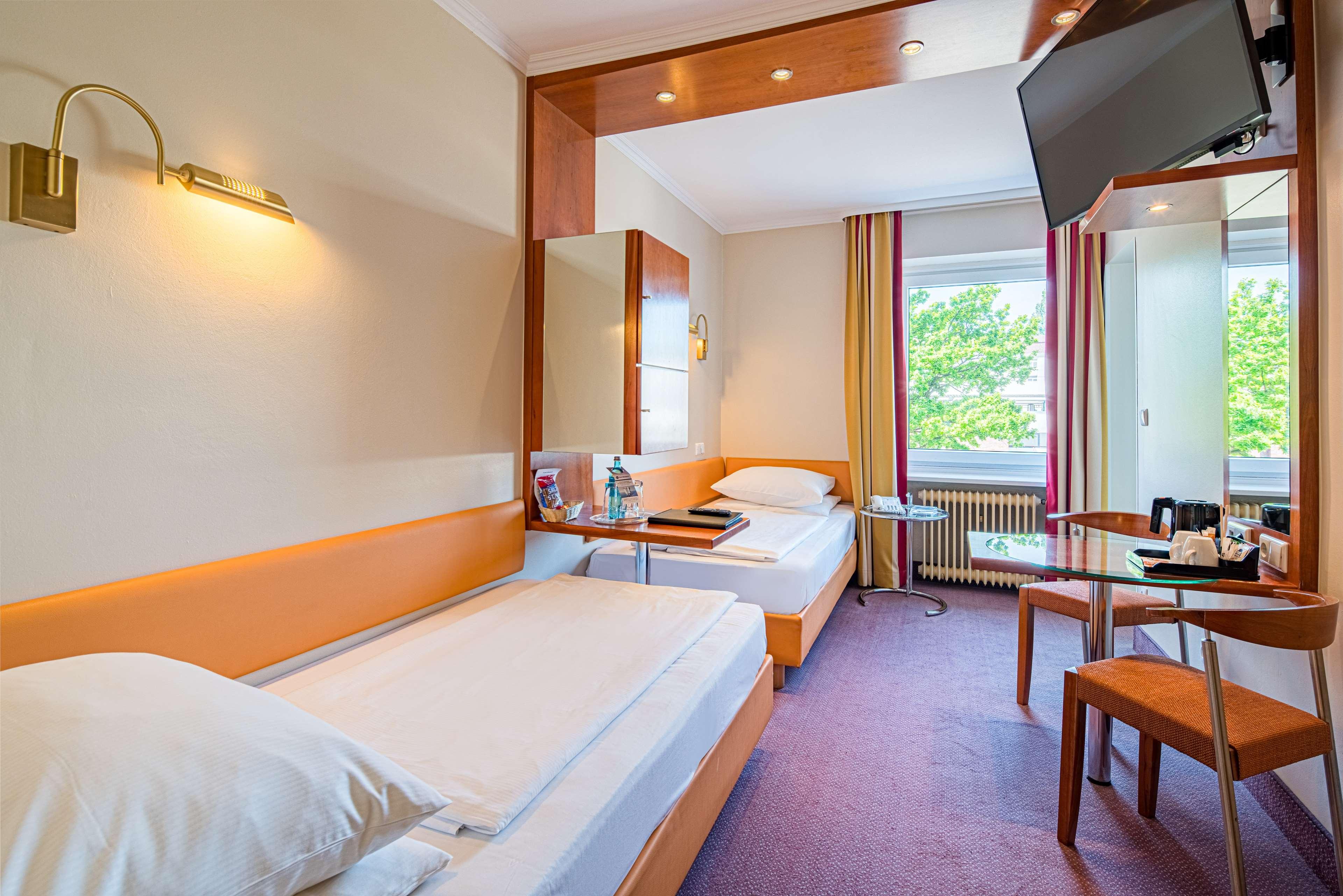 Single Standard