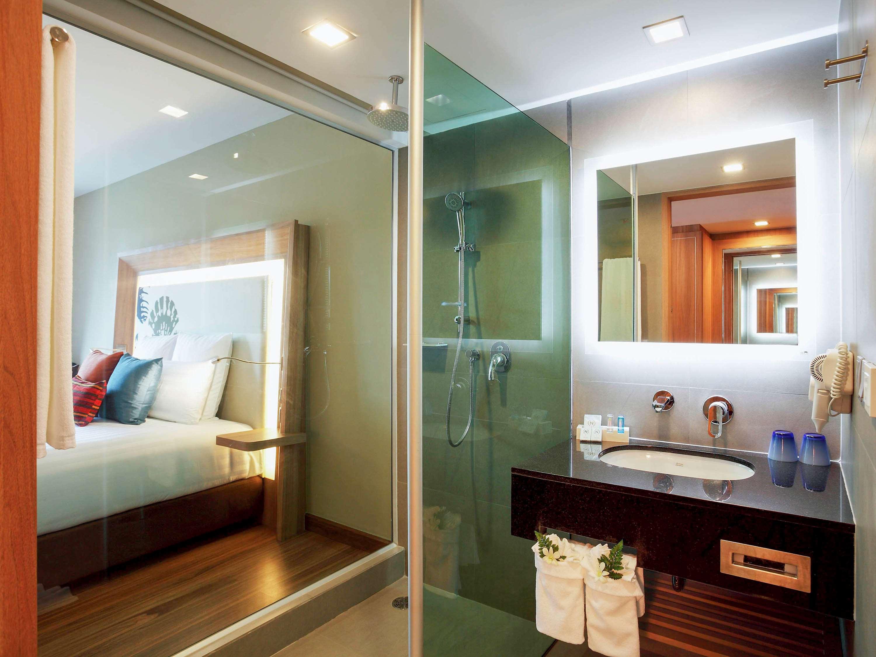 Double Ocean View King Bed