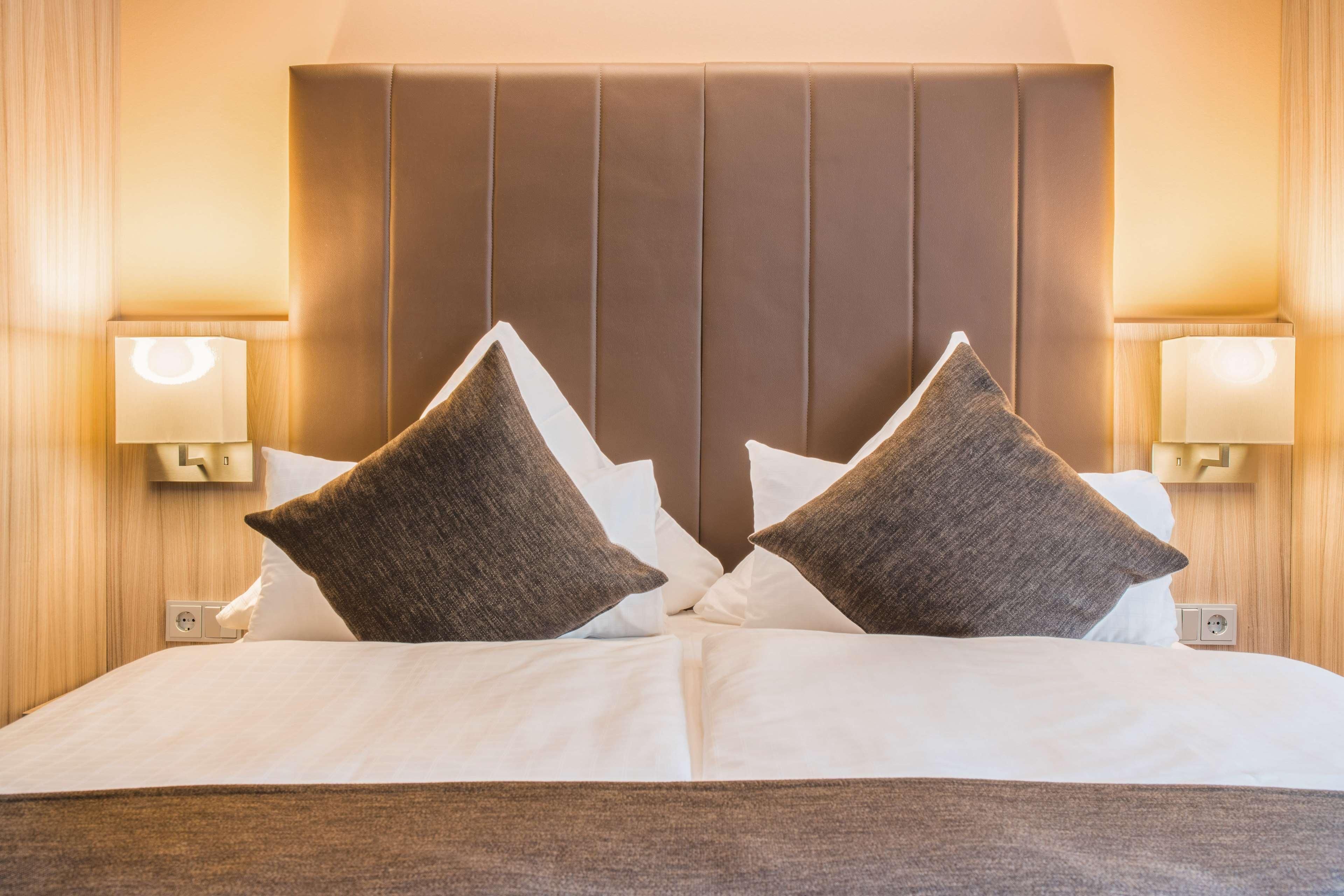 Double Queen Size Bed