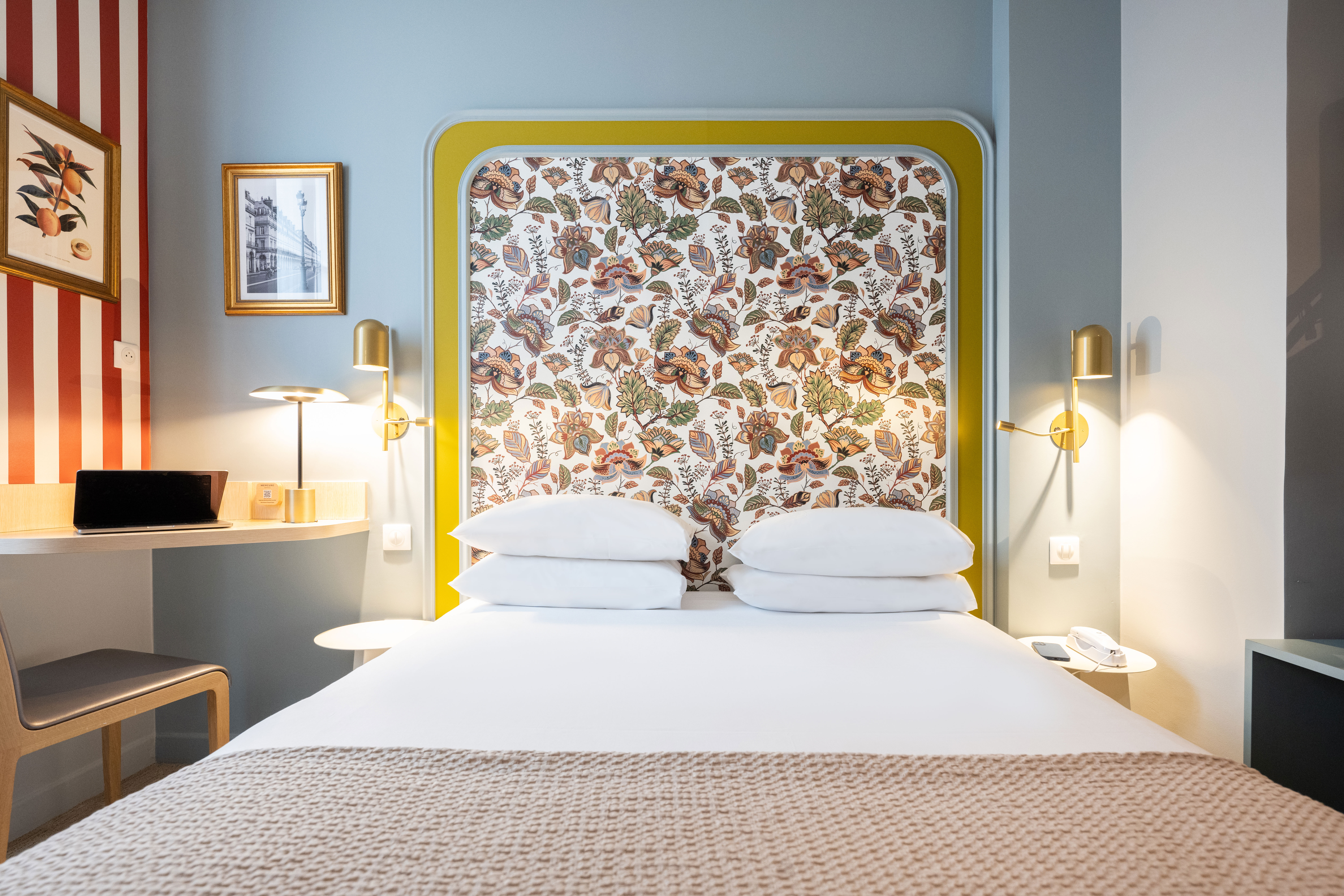 Double Classic Double Bed