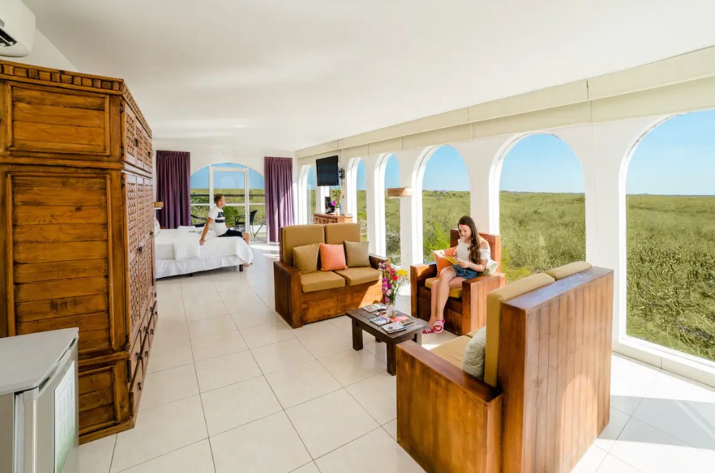 Suite Deluxe King Bed