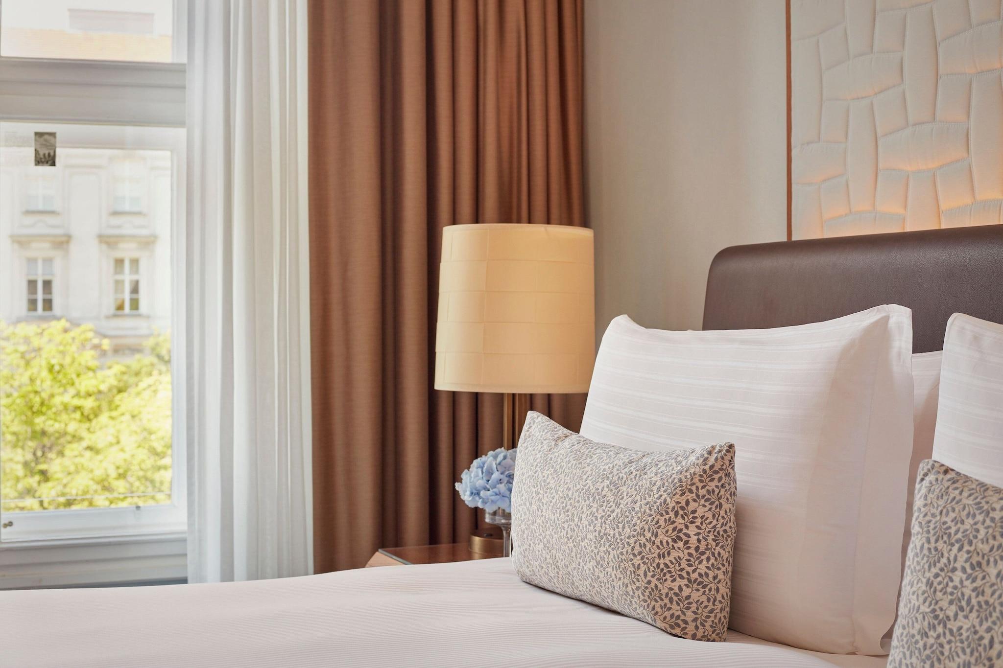 Suite Executive King Bed