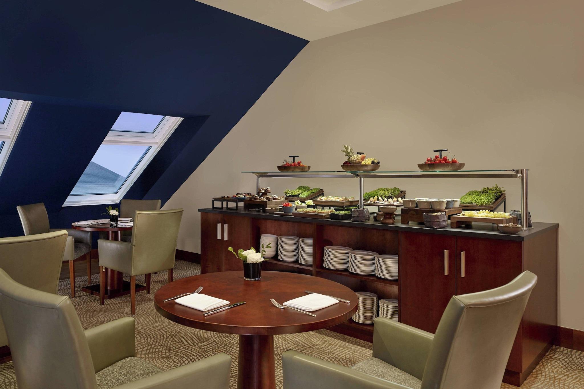 Suite Presidential with Views