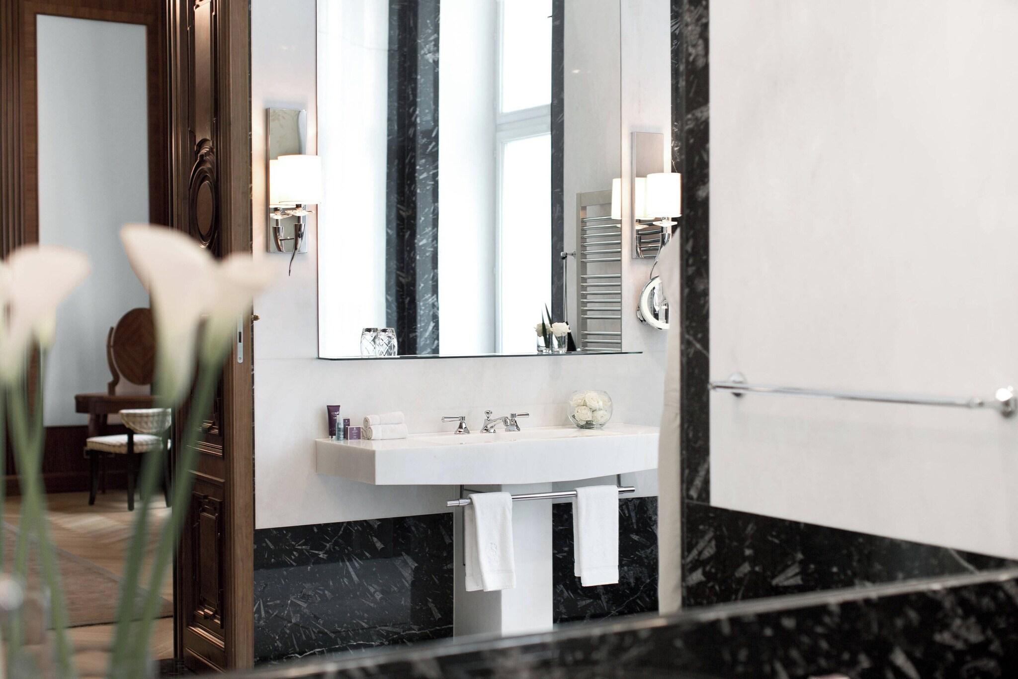 Suite Presidential with Views