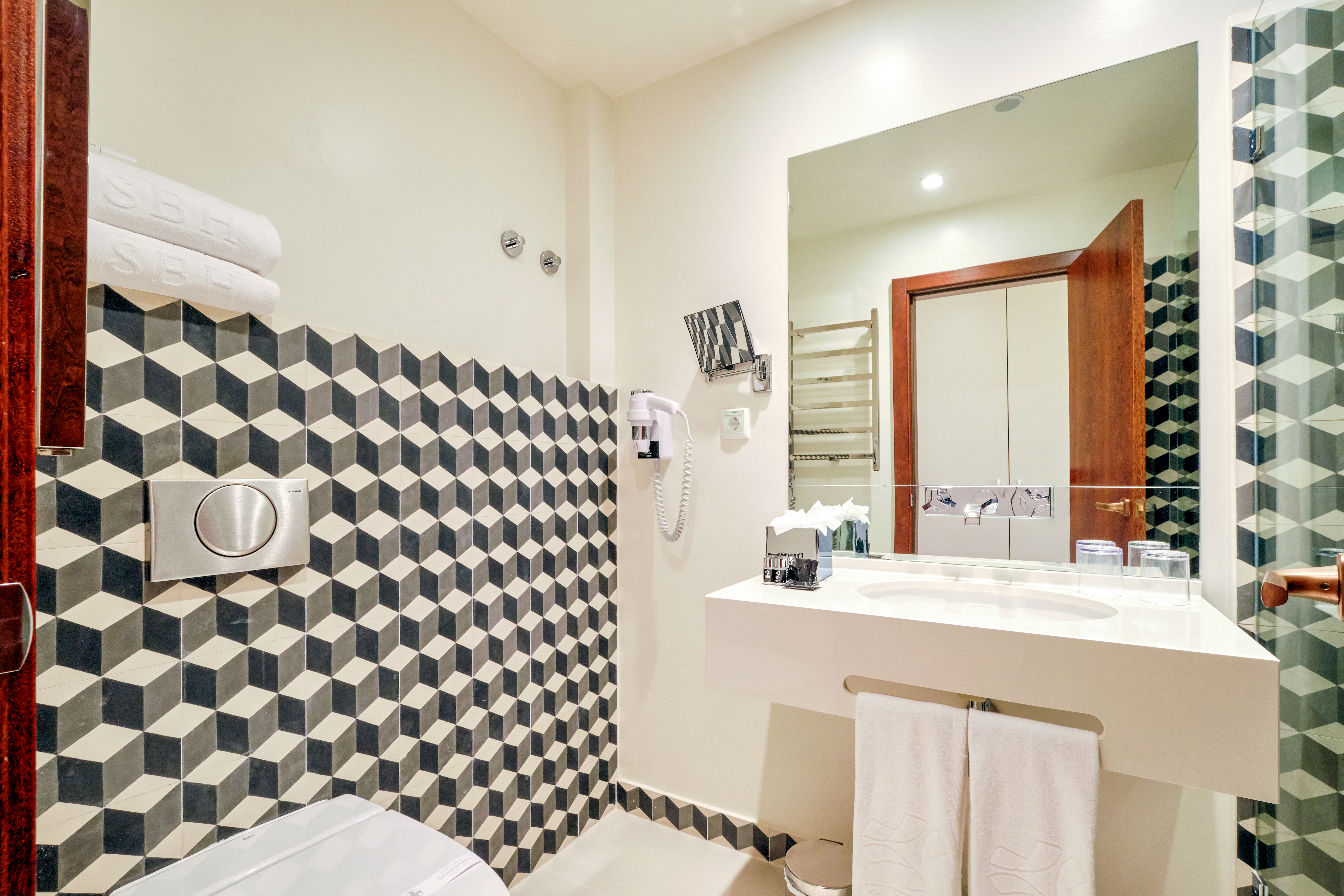 Double Single Superior