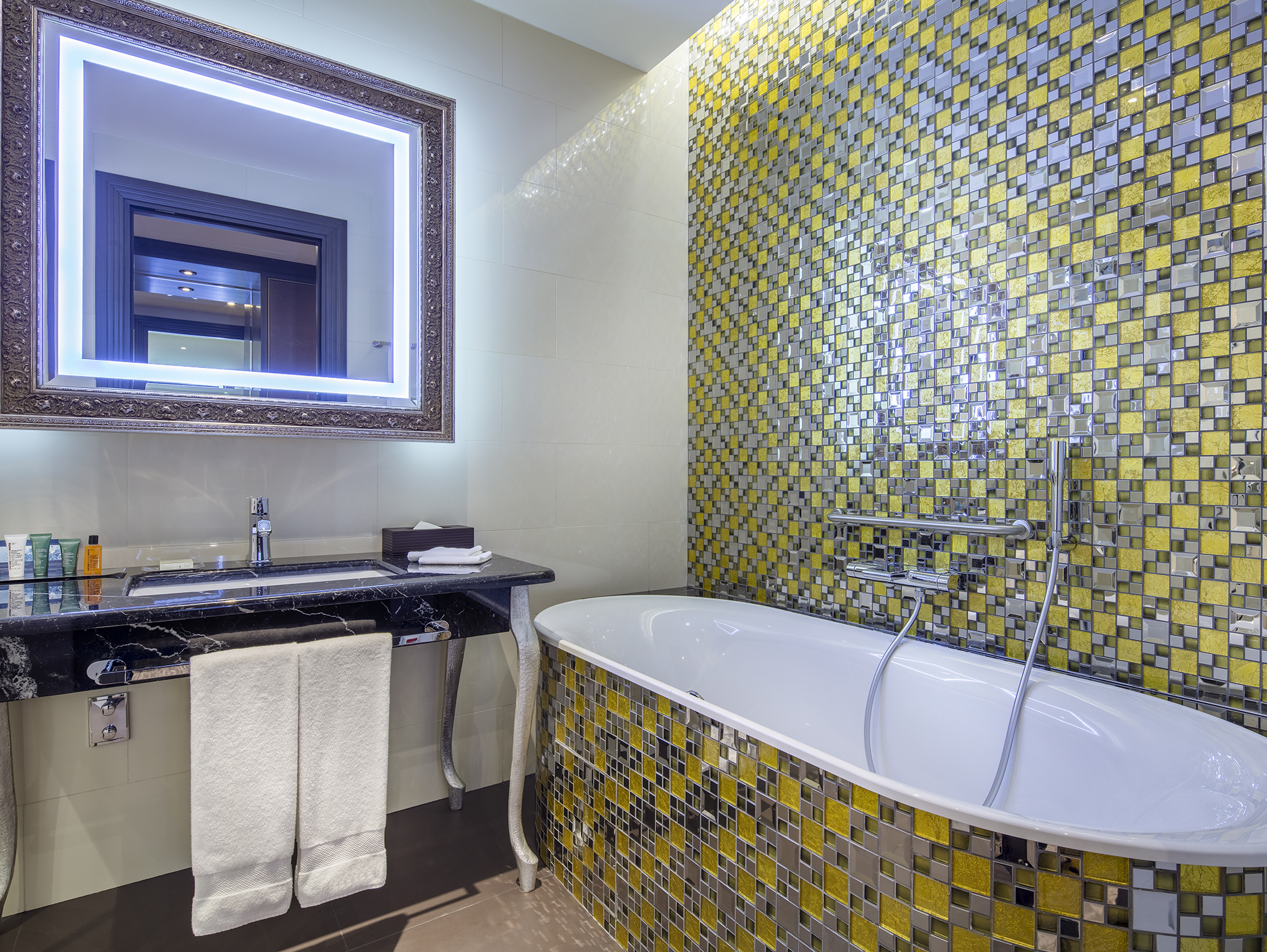 Double Deluxe Park View