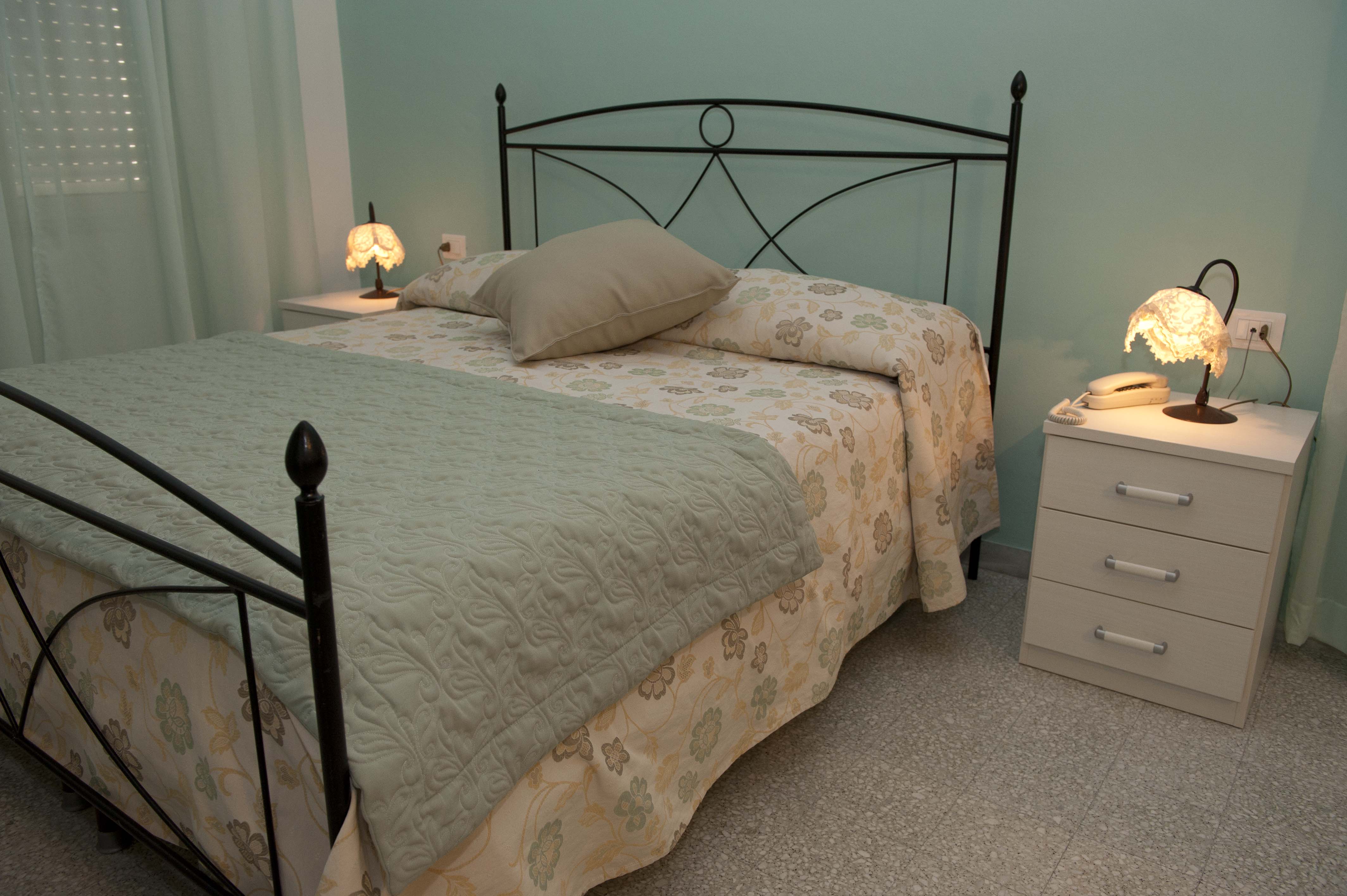 Double or Twin Standard