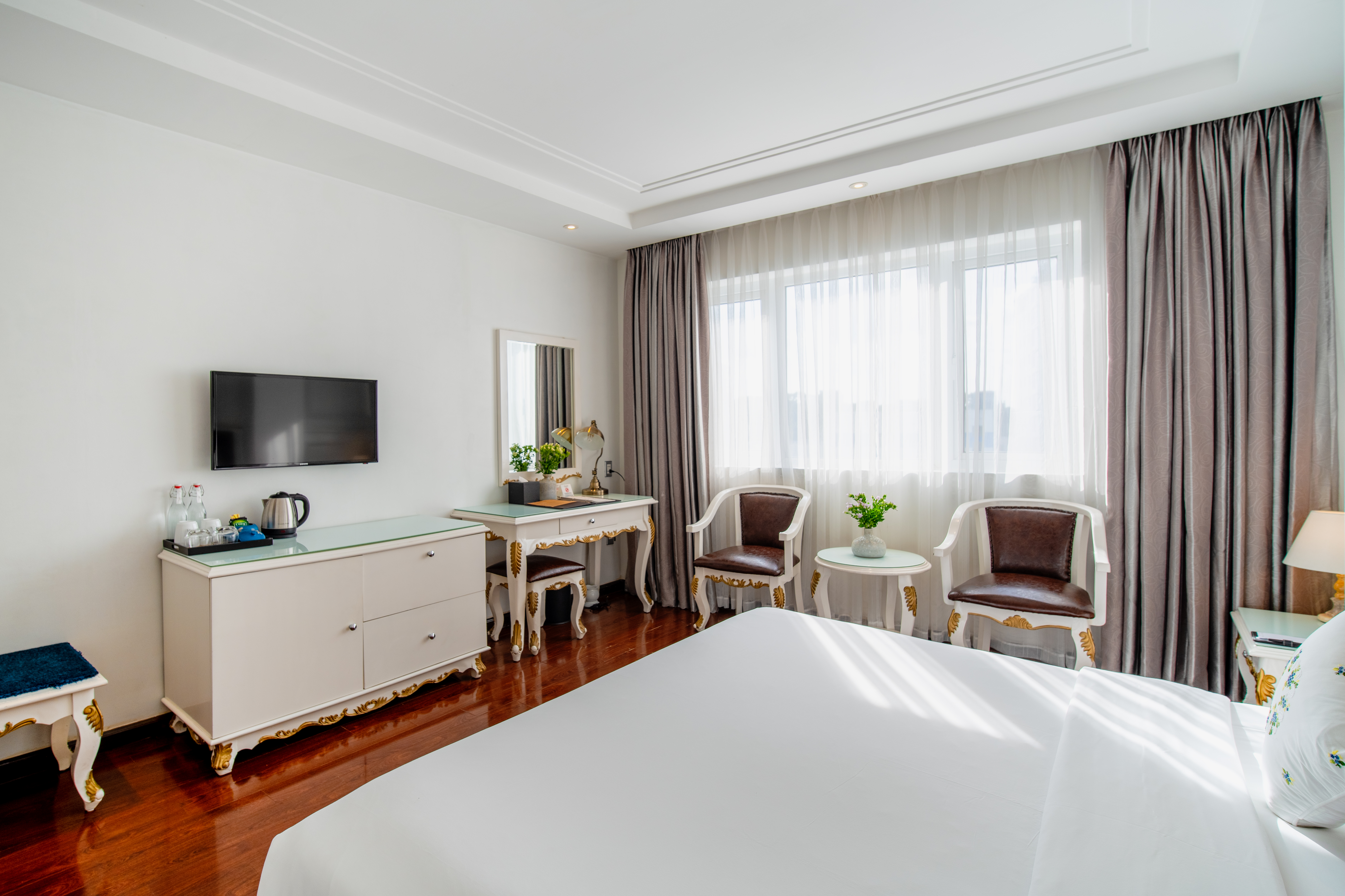 Double Premier City View