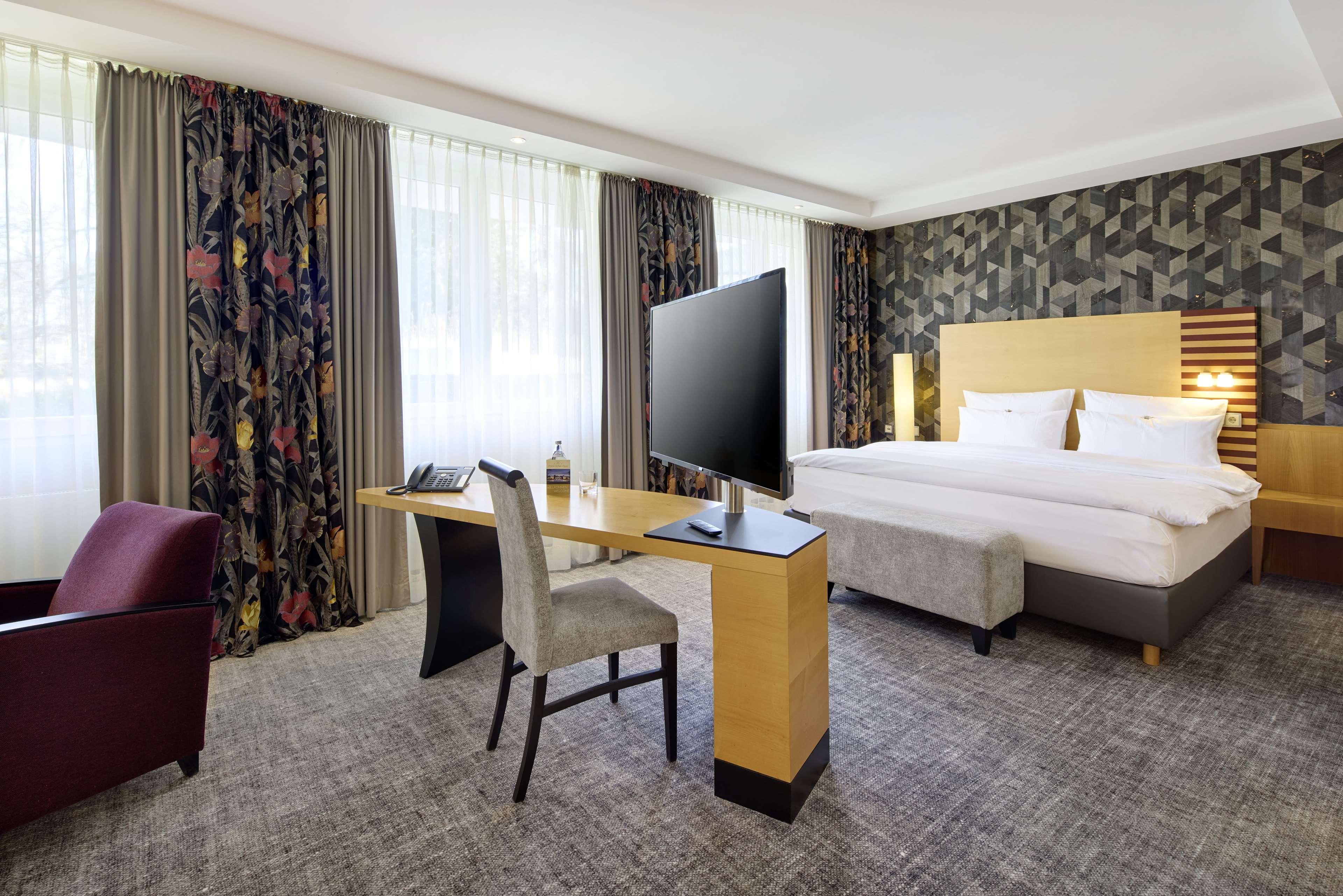 Junior Suite Garden View